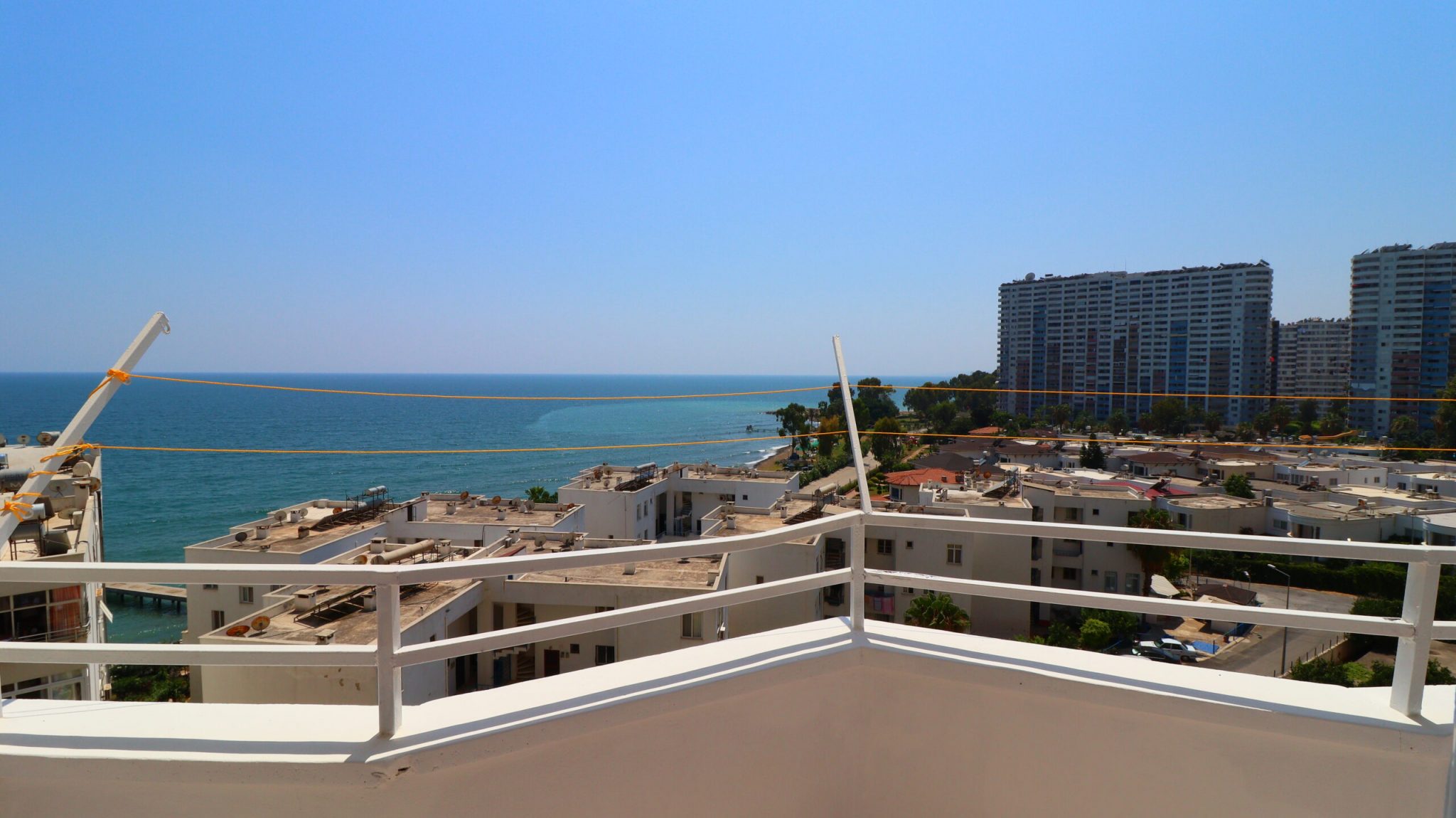 Mersin Erdemli Tömük Flamingo 8 Sitesi Ön Blok Satılık 2+1 Geniş Daire