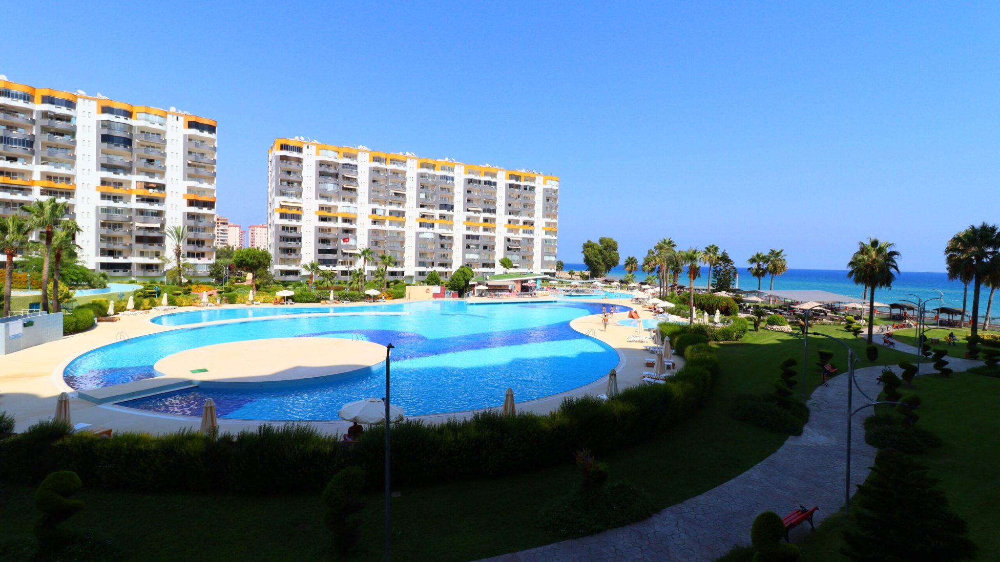 Mersin Kargıpınarı Queenaba Sitesi Satılık 3+1 E blok Daire
