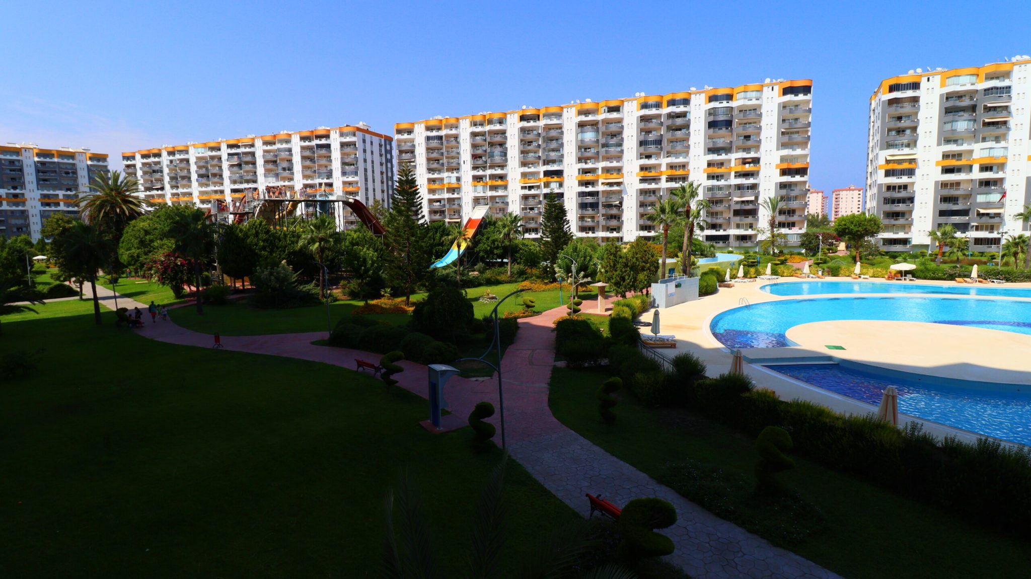 Mersin Kargıpınarı Queenaba Sitesi Satılık 3+1 E blok Daire