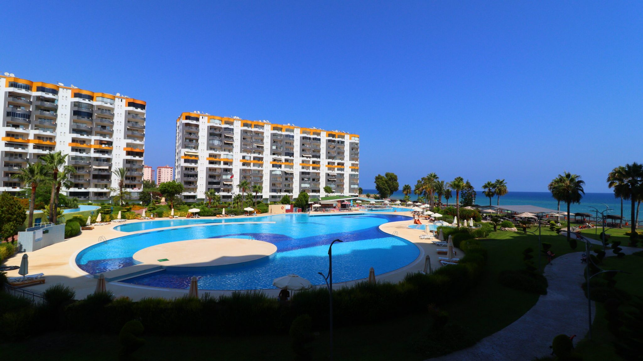 Mersin Kargıpınarı Queenaba Sitesi Satılık 3+1 E blok Daire