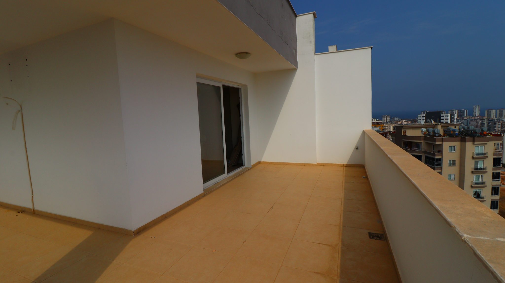 Mersin Erdemli Mezitli Dora Life Sitesi Satılık 2+1 Teras Katı Daire