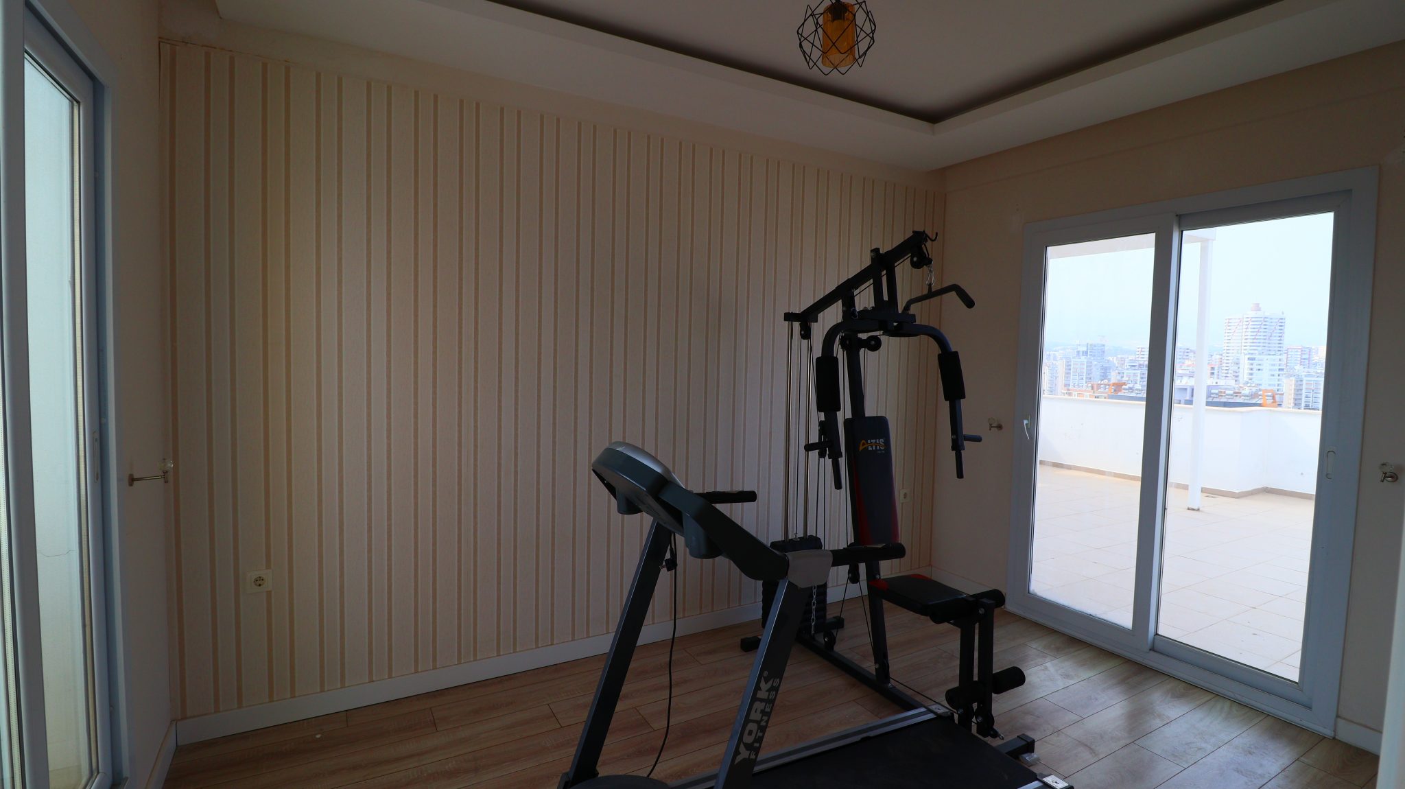 Mersin Erdemli Mezitli Dora Life Sitesi Satılık 2+1 Teras Katı Daire