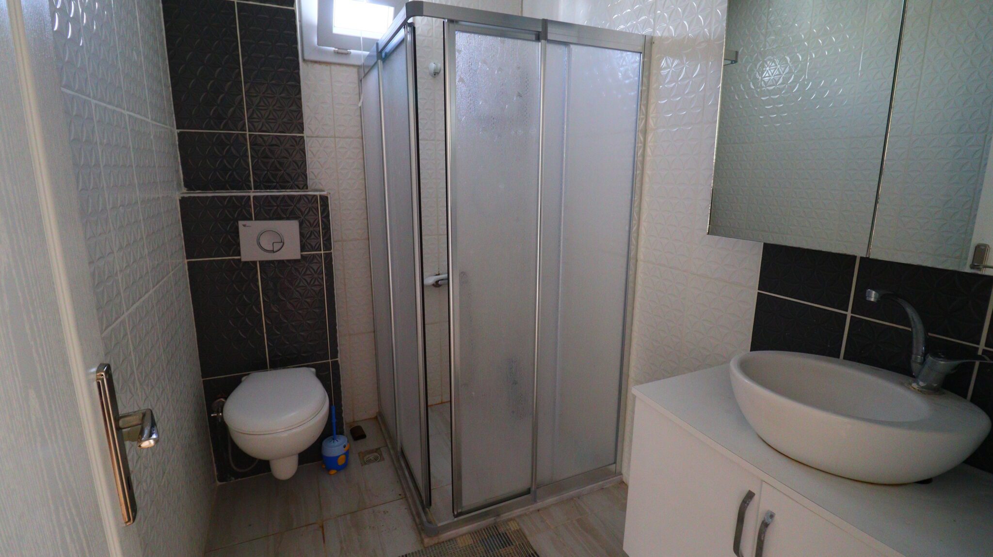 Mersin Erdemli Alata Sahil Liman Karşısı Deniz Manzaralı Kiralık 2+1 Daire