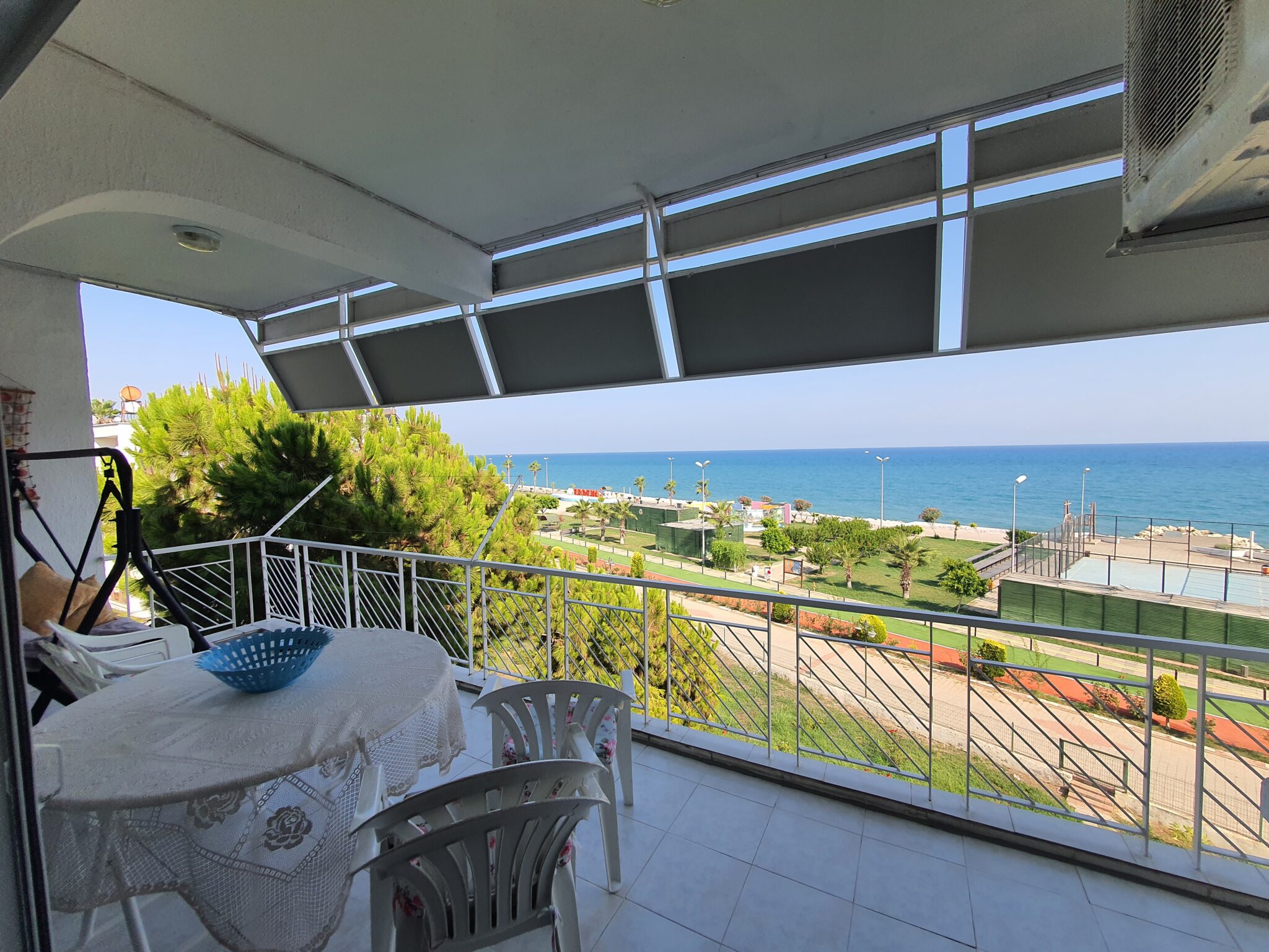 Mersin Erdemli Erciyes Sitesi Denize Sıfır Satılık Daire Ön Blok