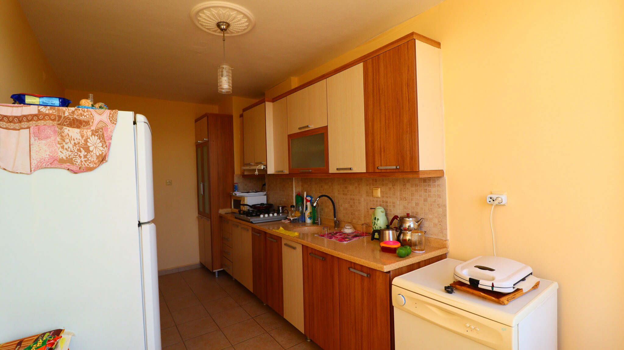 Mersin Erdemli Güzedağ Sitesi Eşyalı Satılık 3+1 Geniş Masrafsız Daire