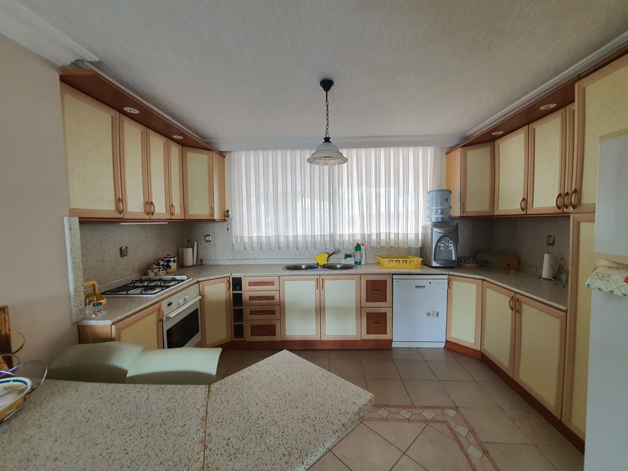 Erdemli Arpaçbahşiş Denize Sıfır Yıldız Taşı Sitesi Satılık Bahçe Dubleksi