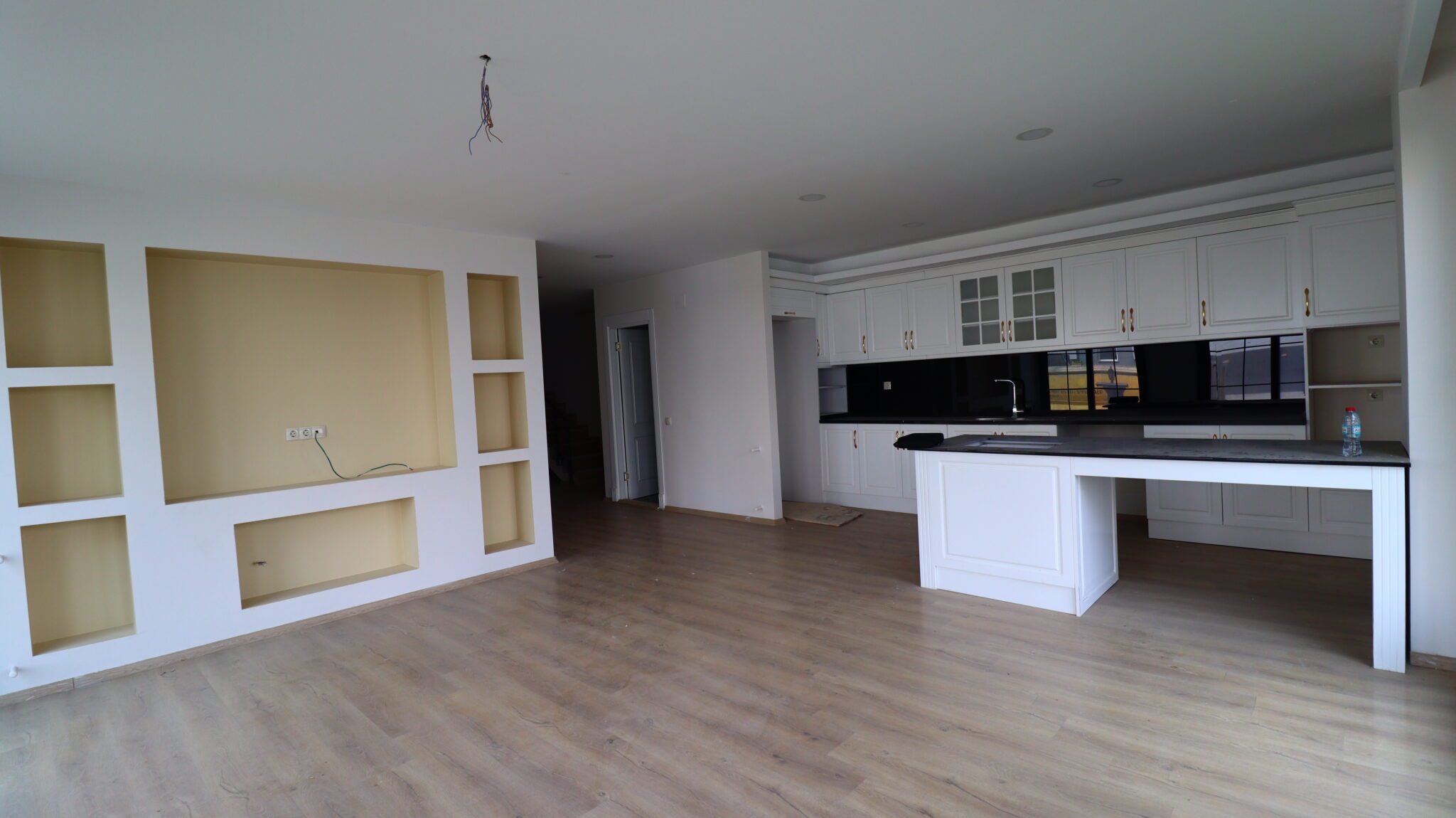 Mersin Erdemli Aşşağı Alata Satılık 4+1 Dublex Daire
