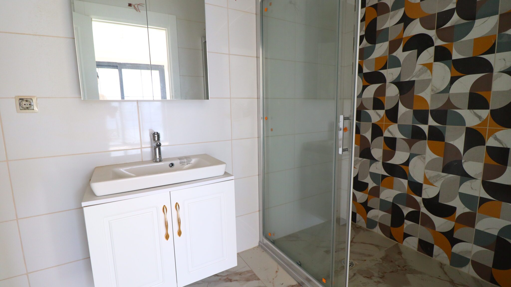 Mersin Erdemli Aşşağı Alata Satılık 4+1 Dublex Daire