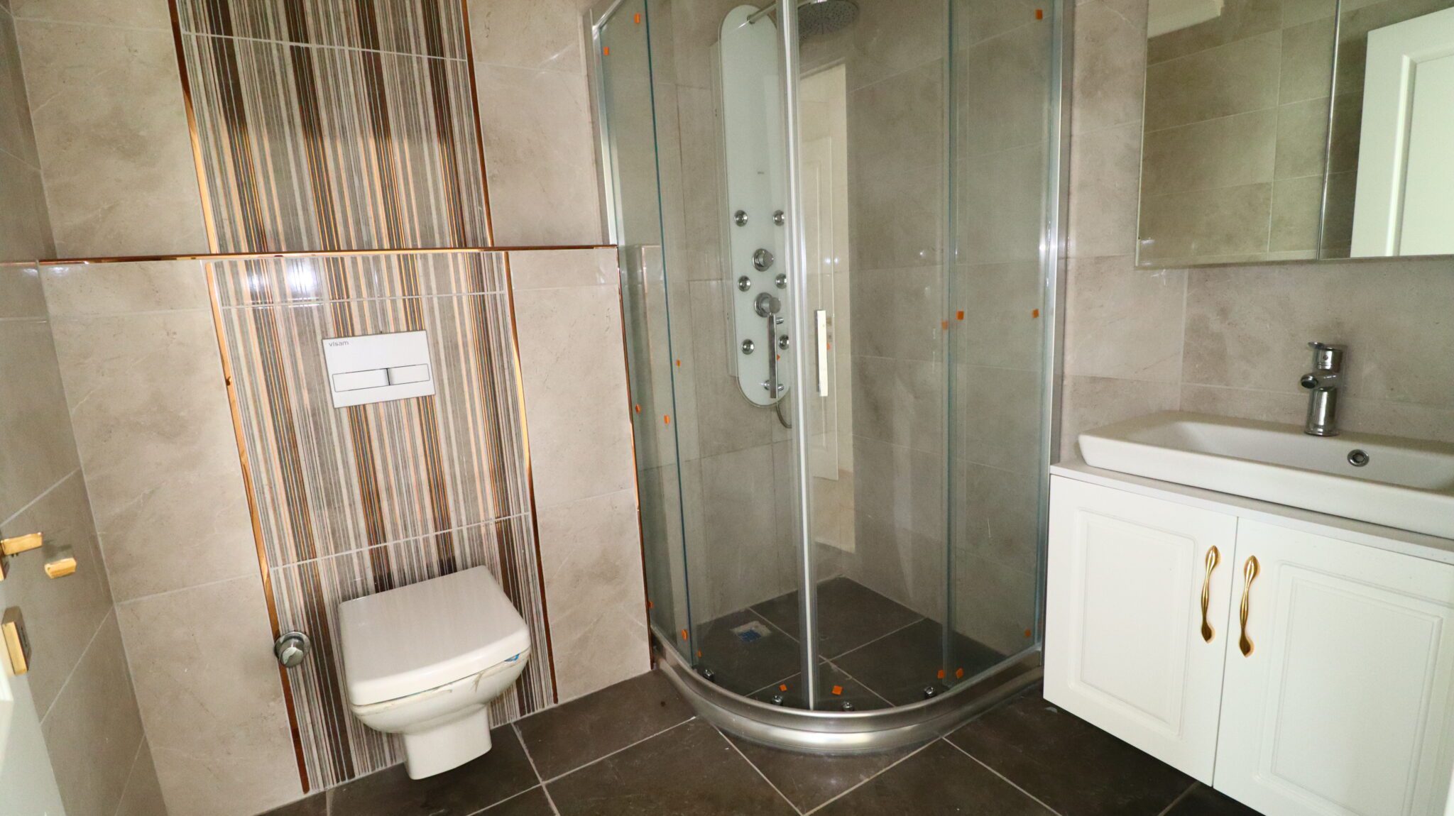 Mersin Erdemli Aşşağı Alata Satılık 4+1 Dublex Daire