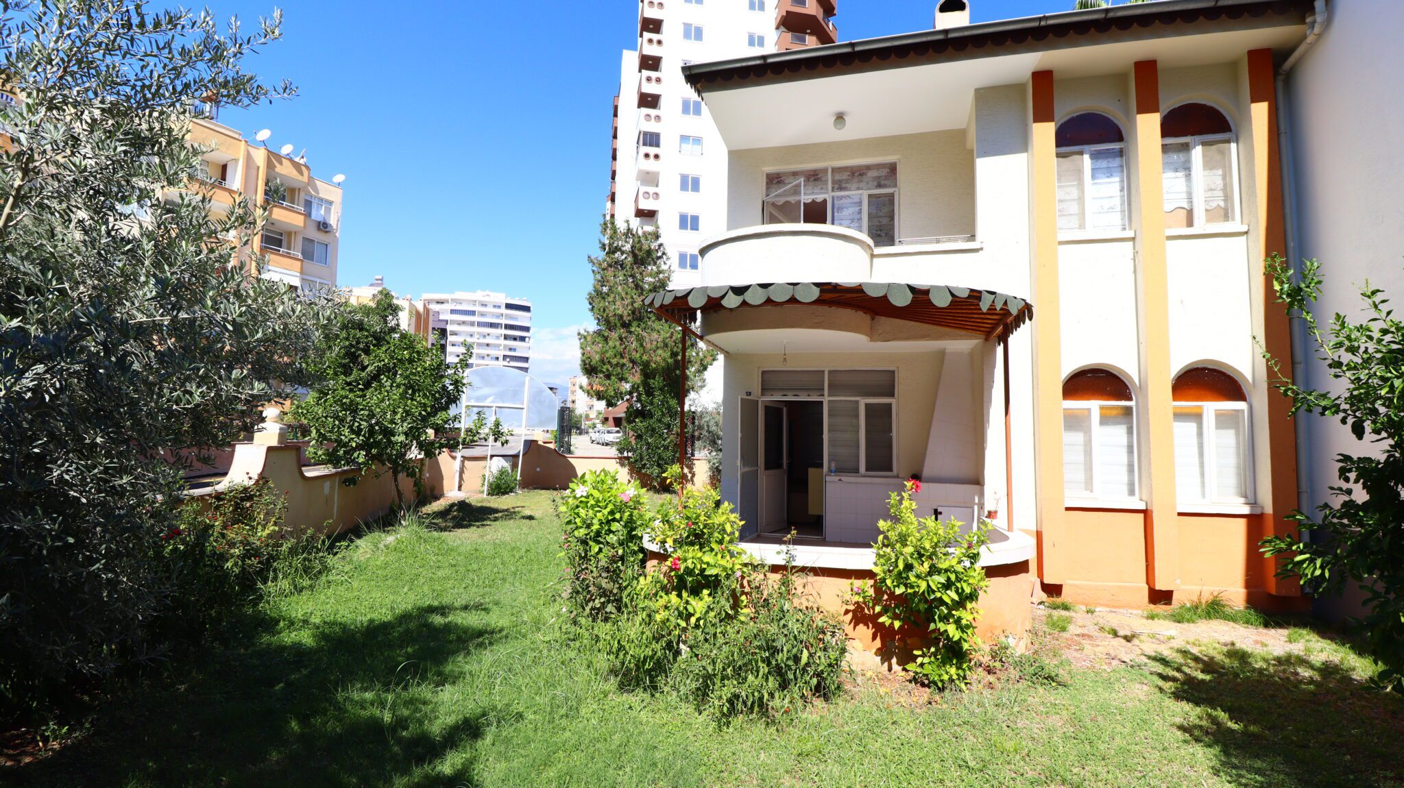Mersin Erdemli Tömük Güney Marina Villaları Kiralık Villa