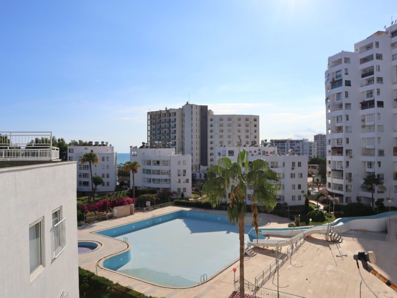 Mersin Erdemli Tömük Öner Tatil Sitesi 3+1 Eşyalı Satılık Köşe Daire