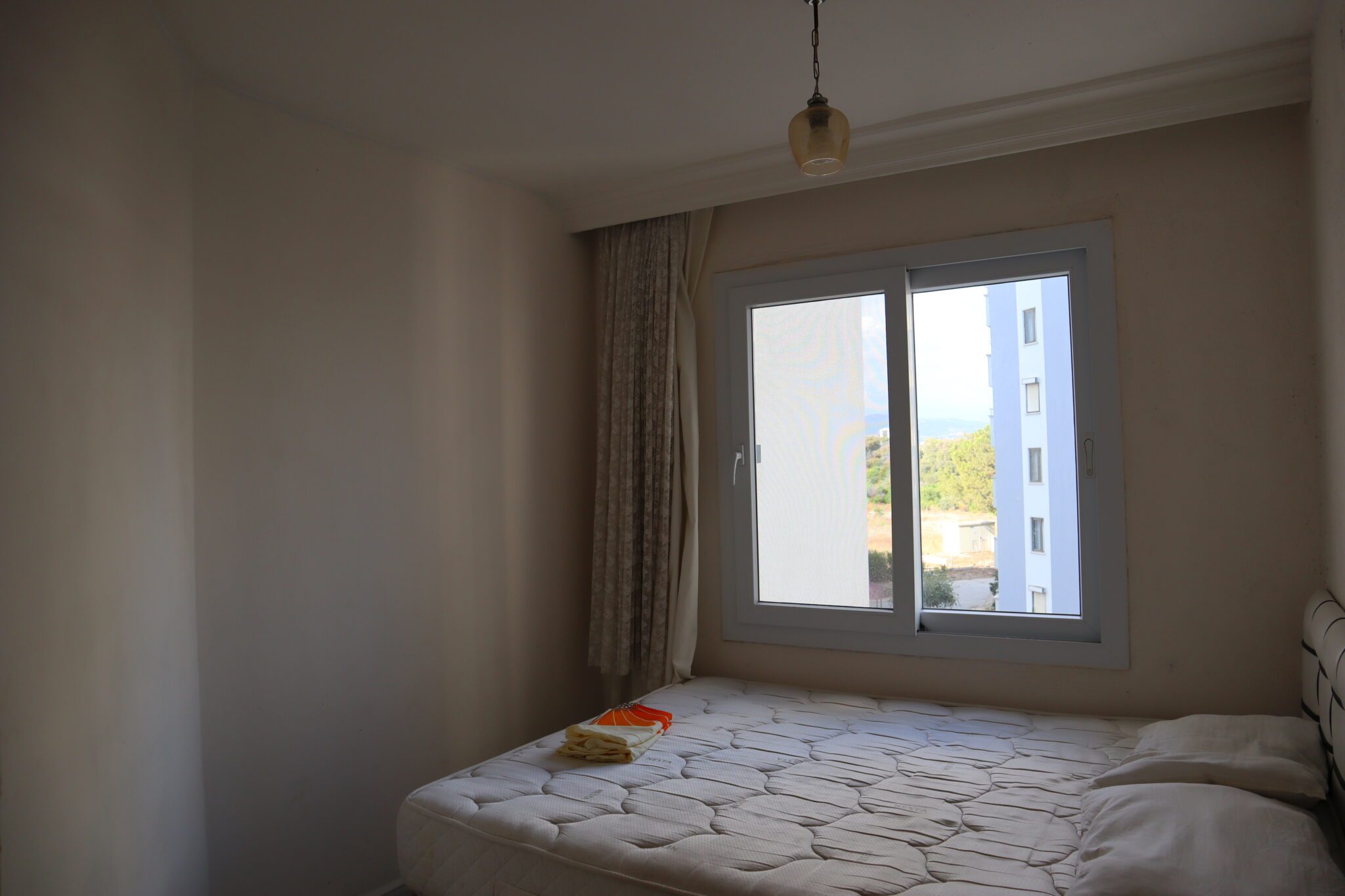 Mersin Erdemli Tömük Öner Tatil Sitesi 3+1 Eşyalı Satılık Köşe Daire
