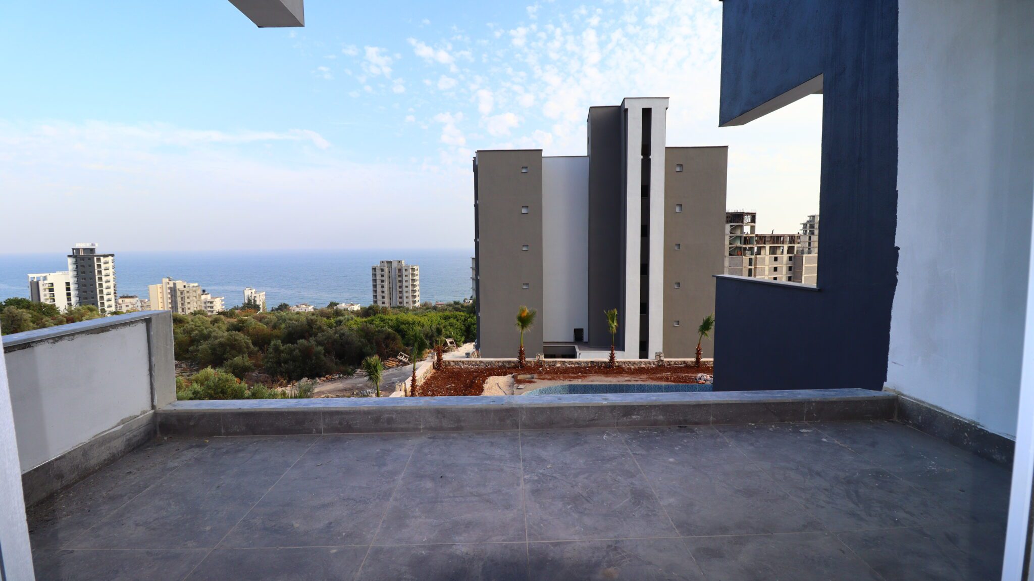 Mersin Erdemli Ayaş Class Aqua Sitesi  Satılık 2+1 Lüks Yazlık Daire