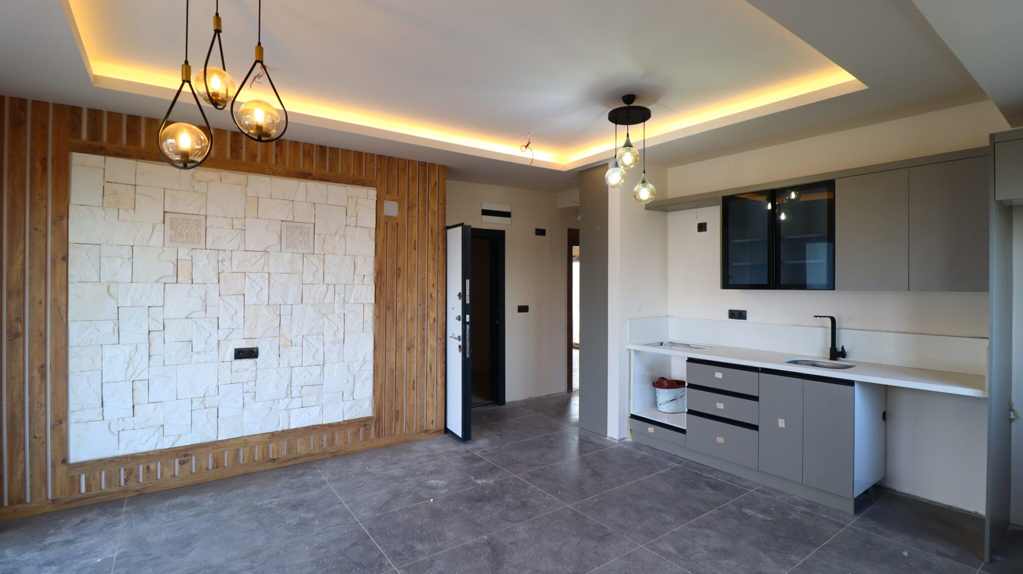 Mersin Erdemli Ayaş Class Aqua Sitesi  Satılık 2+1 Lüks Yazlık Daire