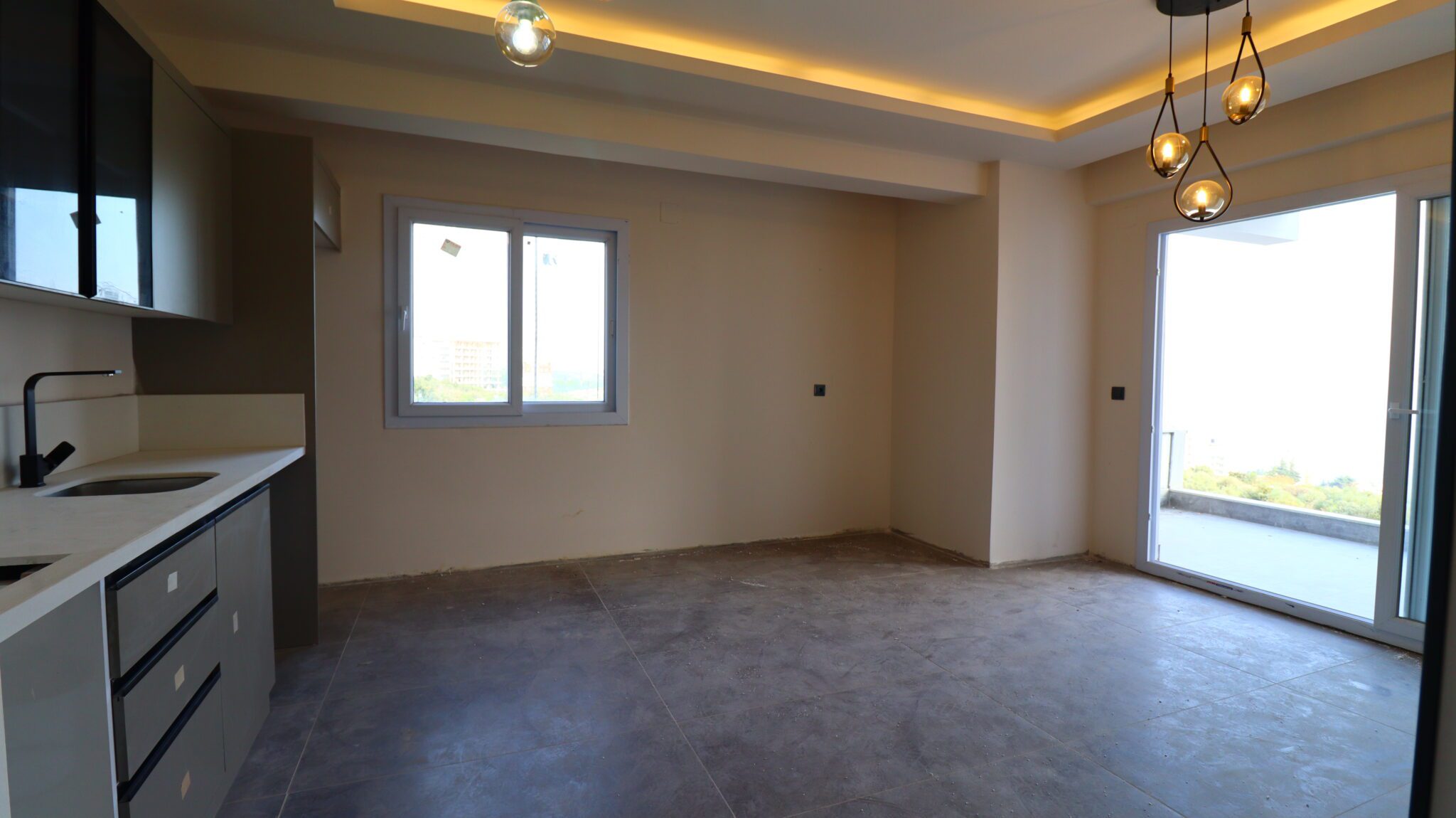 Mersin Erdemli Ayaş Class Aqua Sitesi  Satılık 2+1 Lüks Yazlık Daire