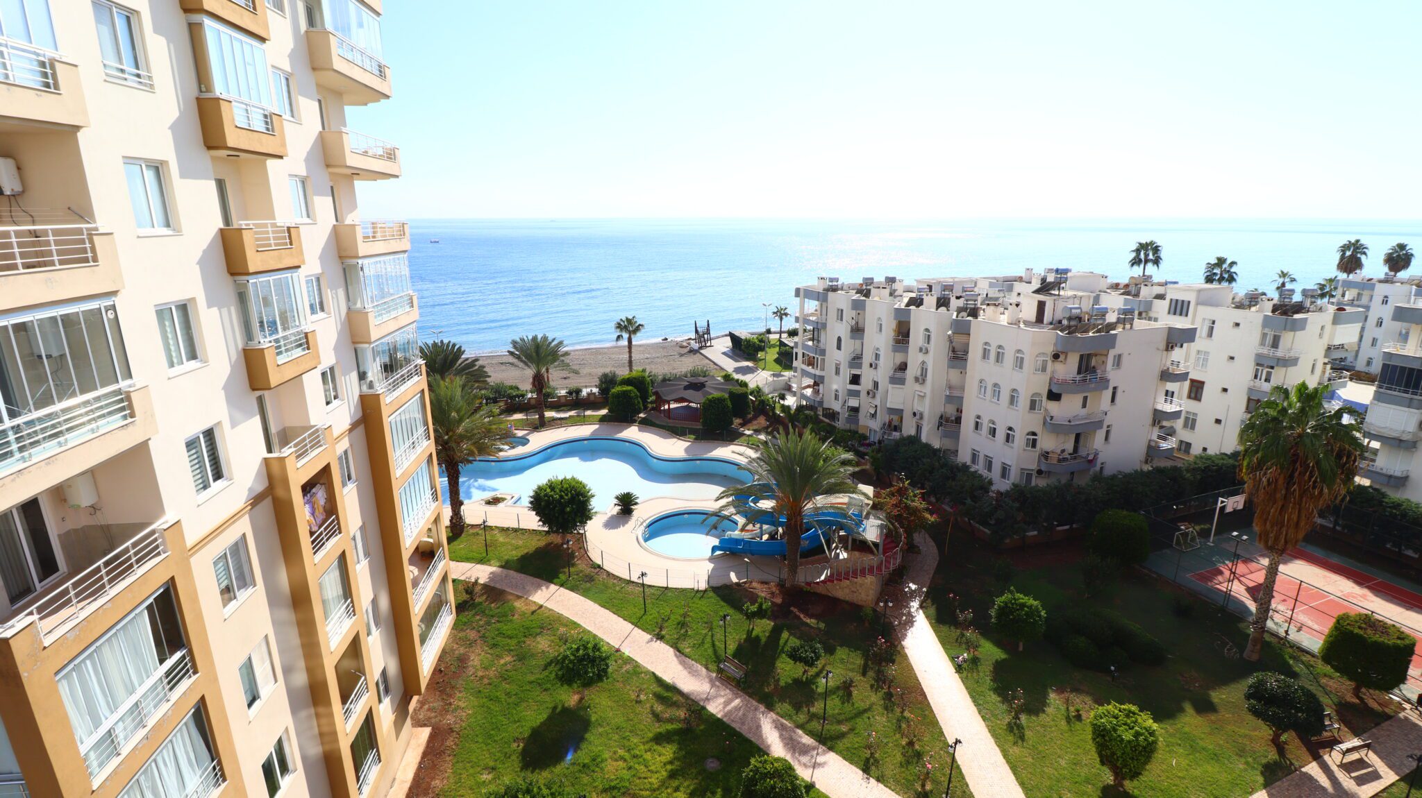 Mersin Erdemli Alatapark Sitesi Deniz Manzaralı Satılık 4+1 Daire