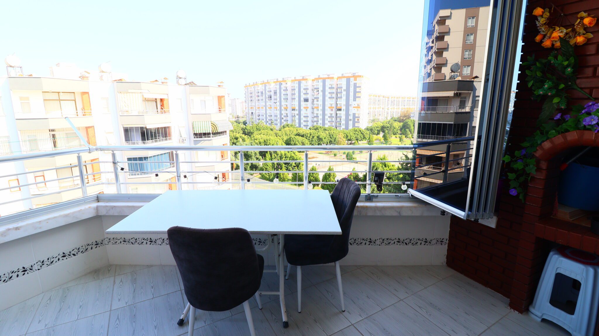 Mersin Erdemli Kargıpınarı Kaykent Sitesi Satılık 2+1 Bakımlı Masrafsız Daire