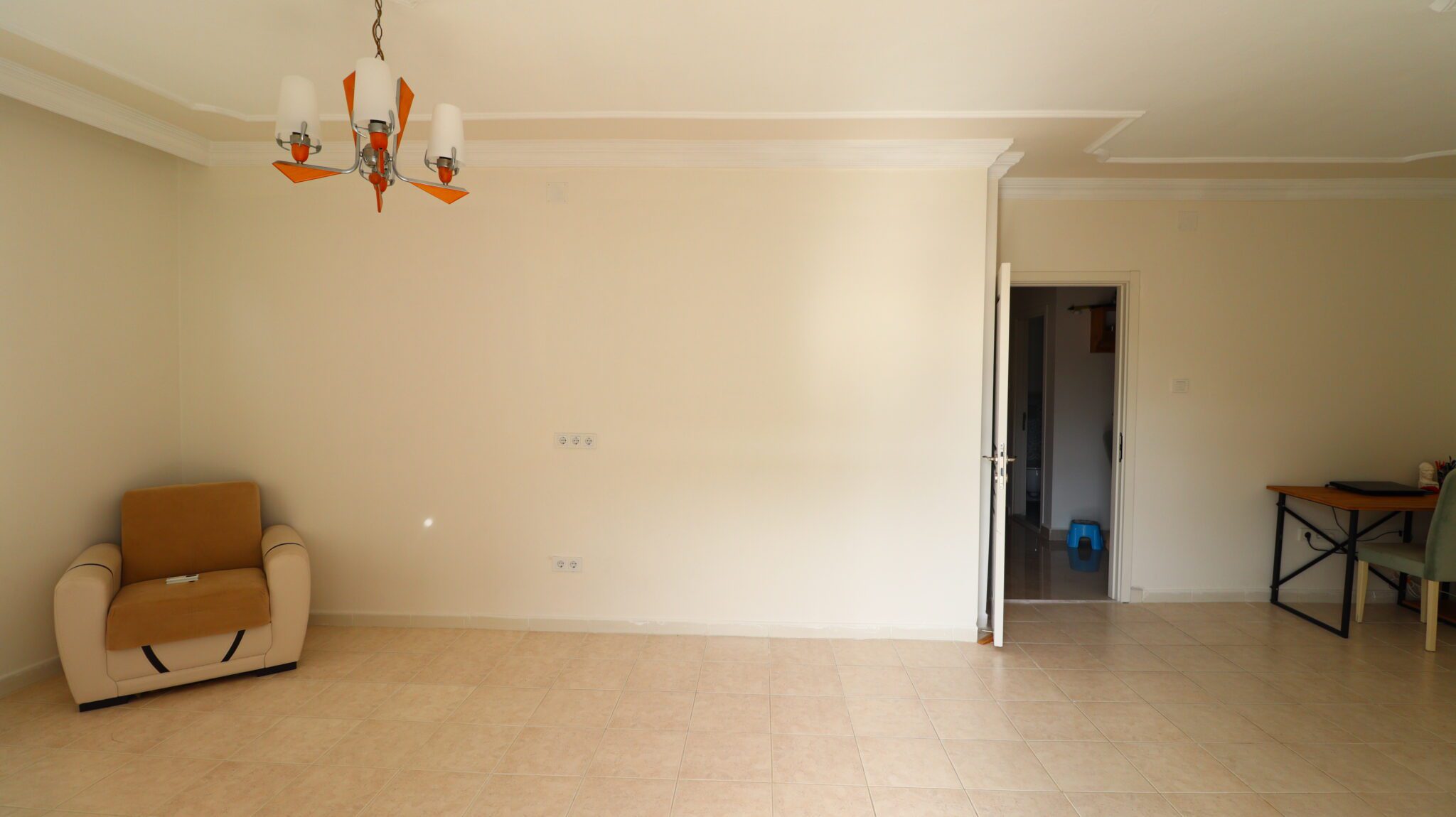 Mersin Erdemli Merkez Mahallesi Close to the Sea 3+1 Apartment for Sale