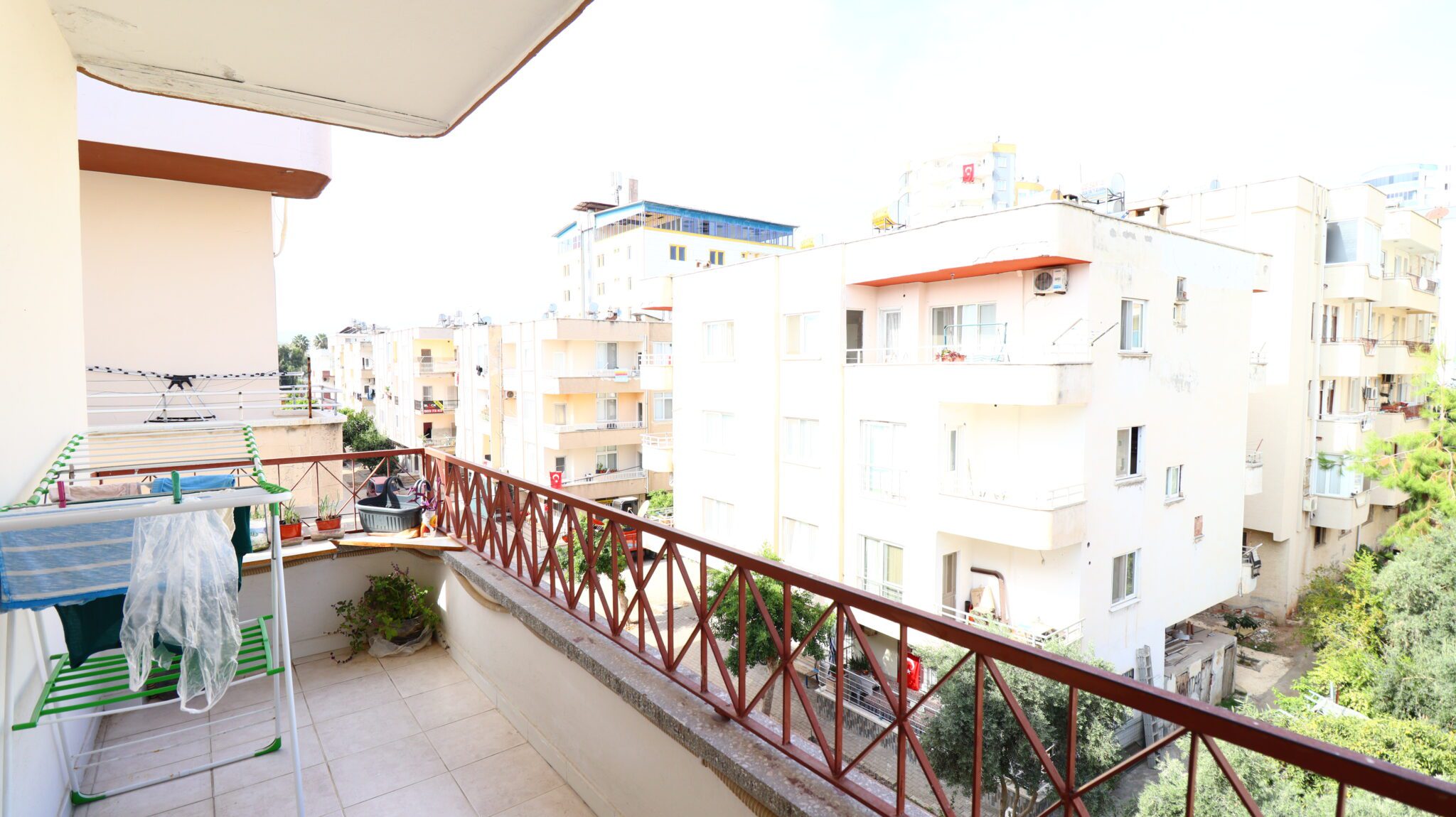 Mersin Erdemli Merkez Mahallesi Close to the Sea 3+1 Apartment for Sale