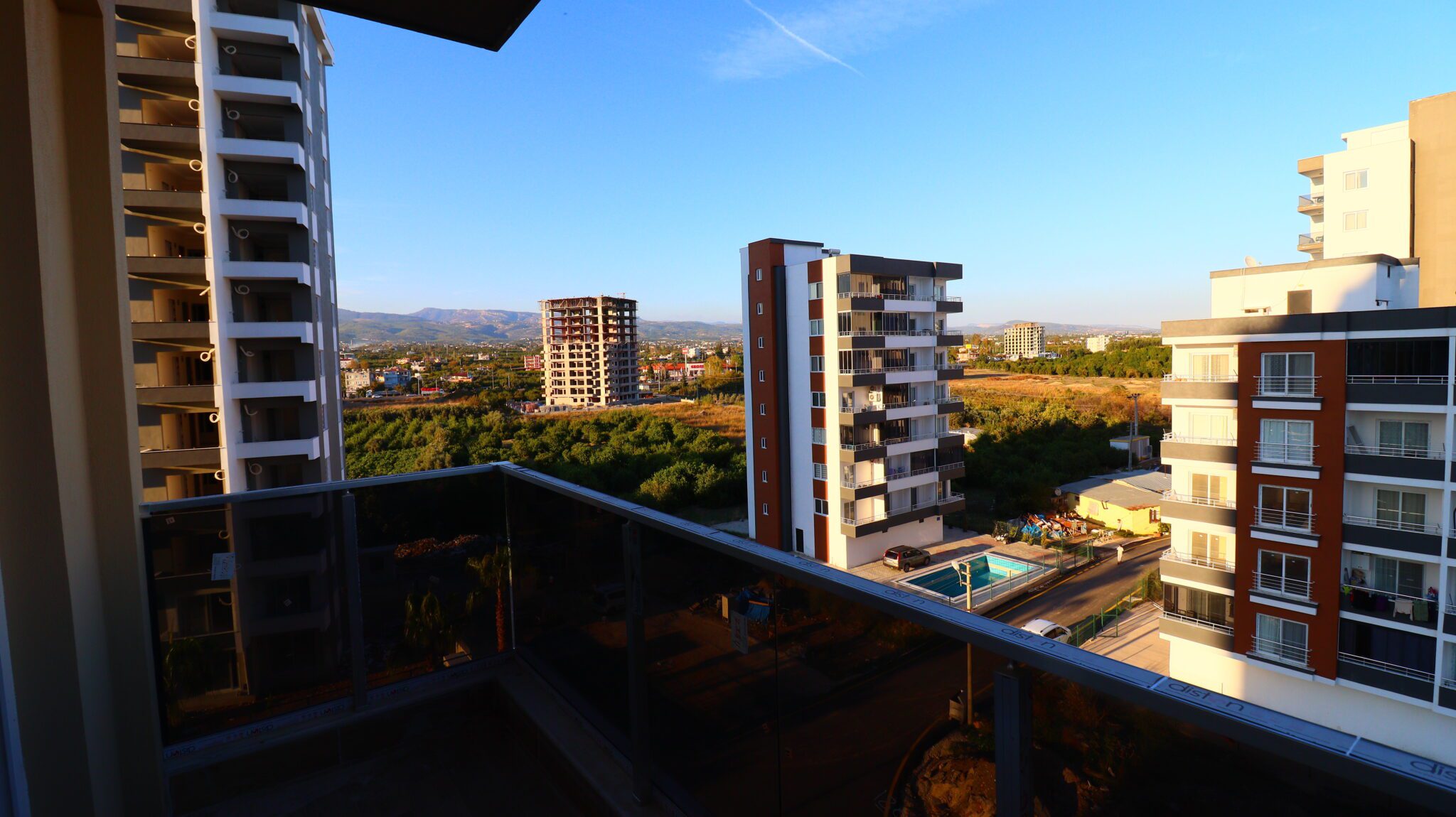 Mersin Erdemli Tömük Exen Projede Satılık 1+1 Yüksek Kat Daire