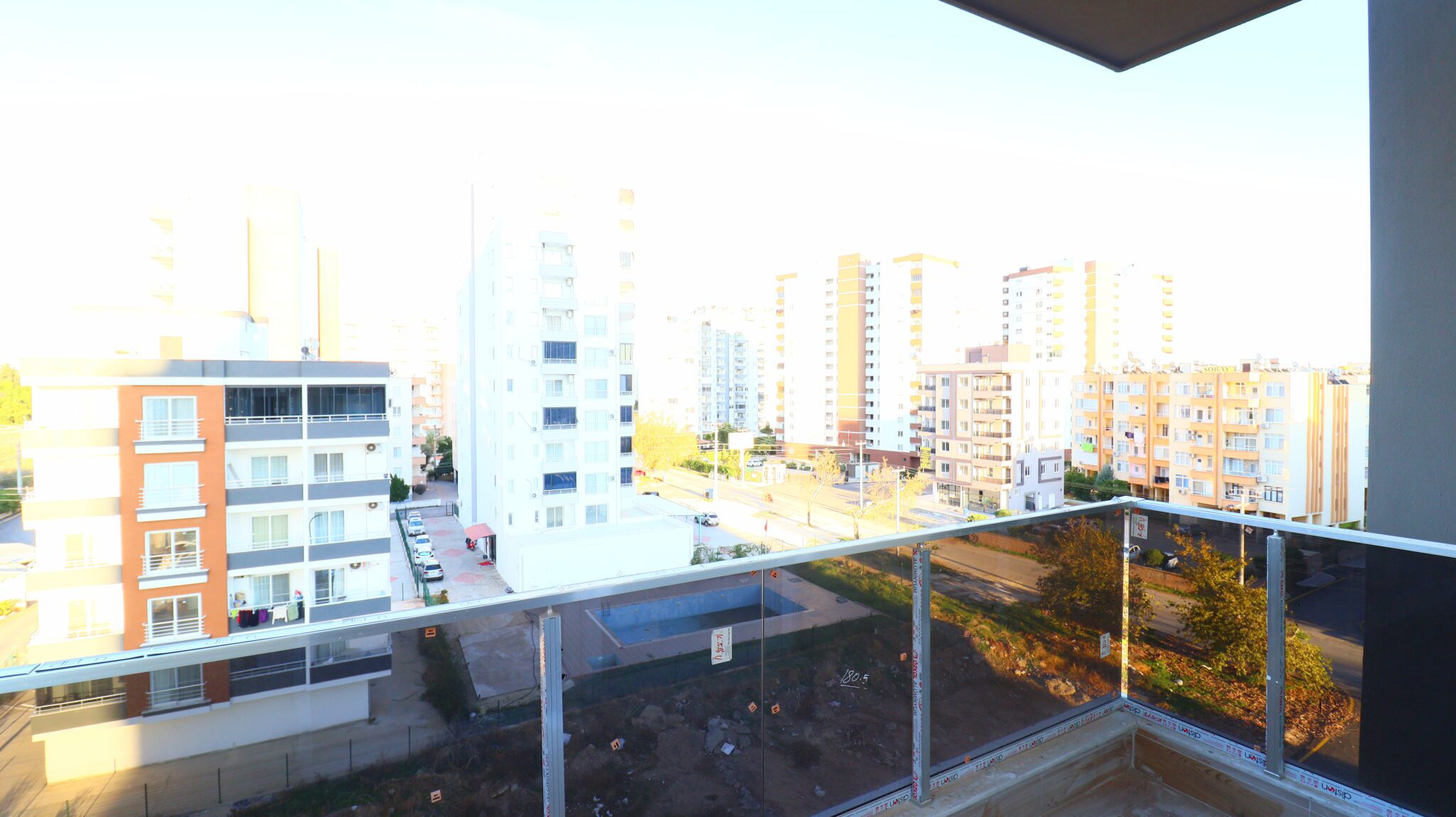 Mersin Erdemli Tömük Exen Projede Satılık 1+1 Yüksek Kat Daire