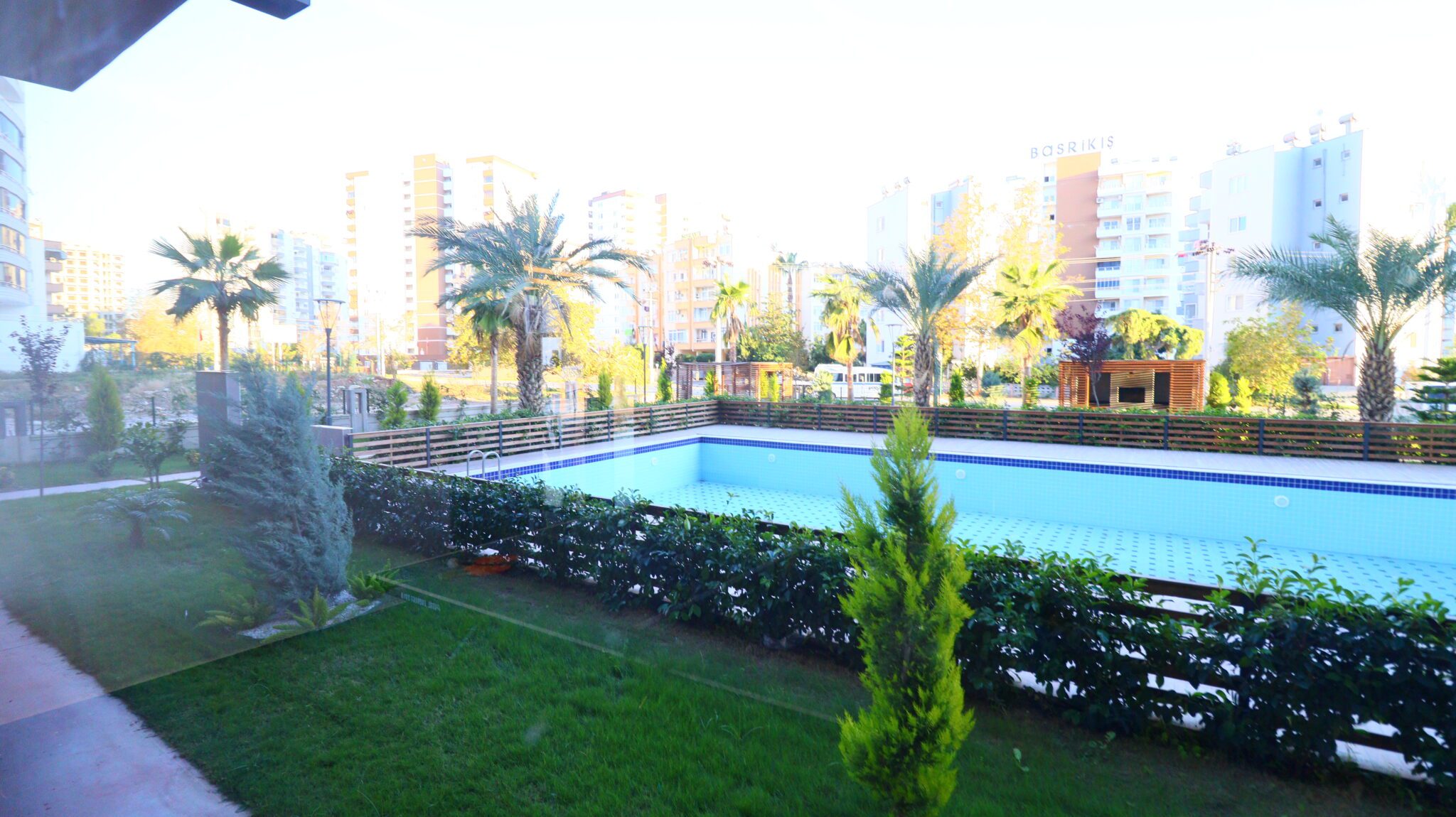 Mersin Erdemli Tömük Exen Projede Satılık 1+1 Yüksek Kat Daire