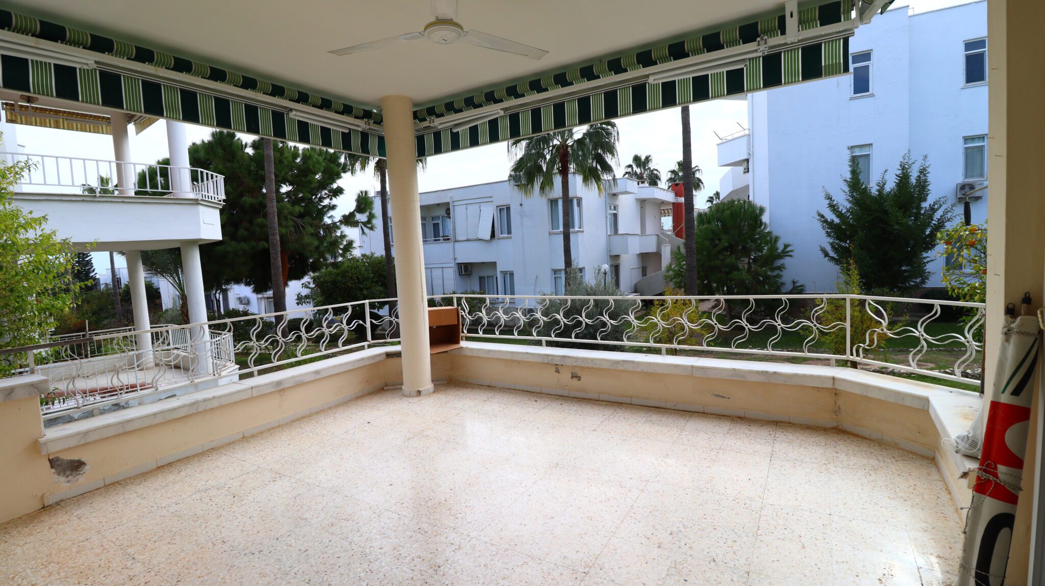 Kumkuyu Altınportakal Satılık Bahçe Katı 3+1 Daire
