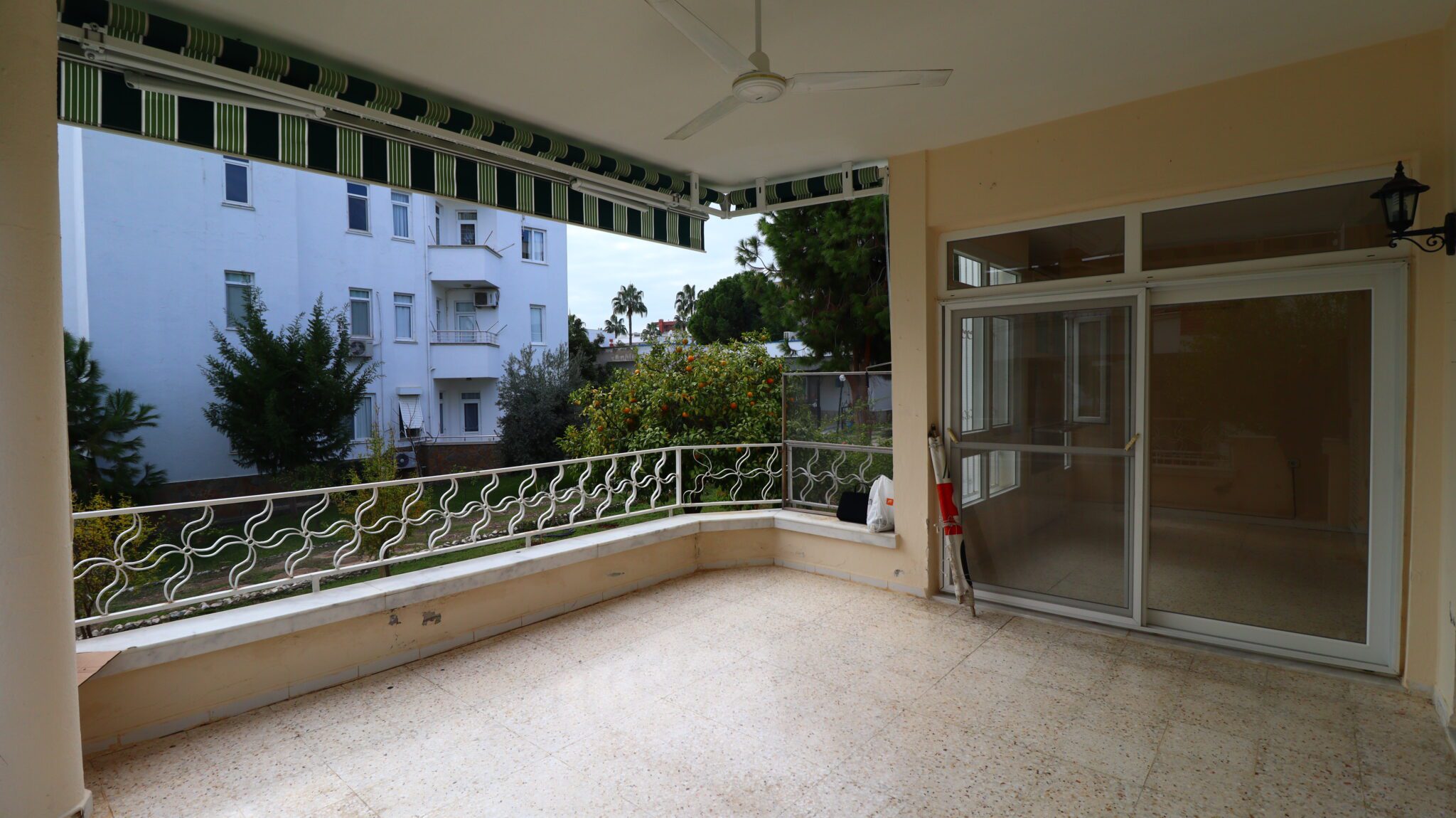 Kumkuyu Altınportakal Satılık Bahçe Katı 3+1 Daire