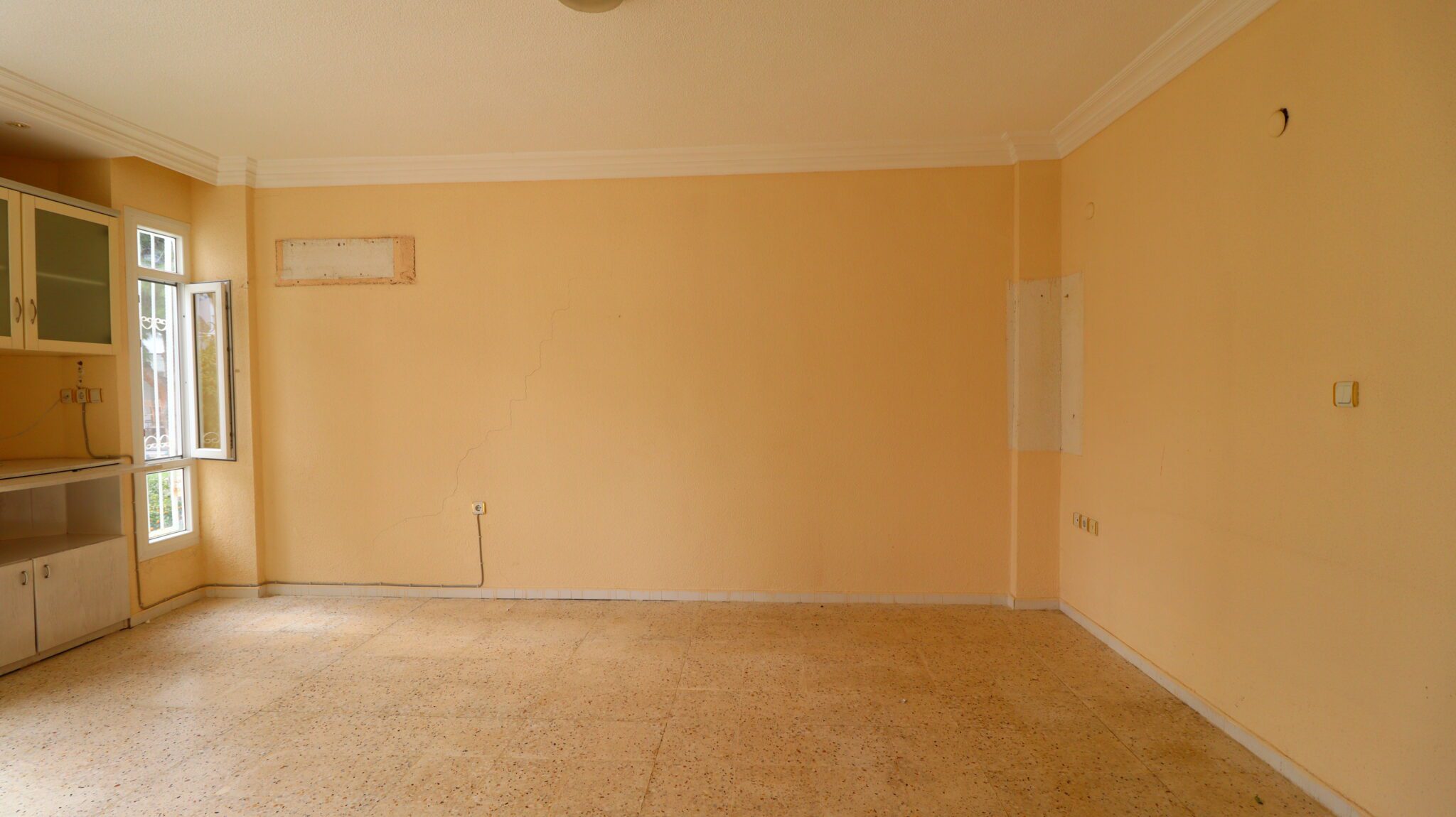 Kumkuyu Altınportakal Satılık Bahçe Katı 3+1 Daire