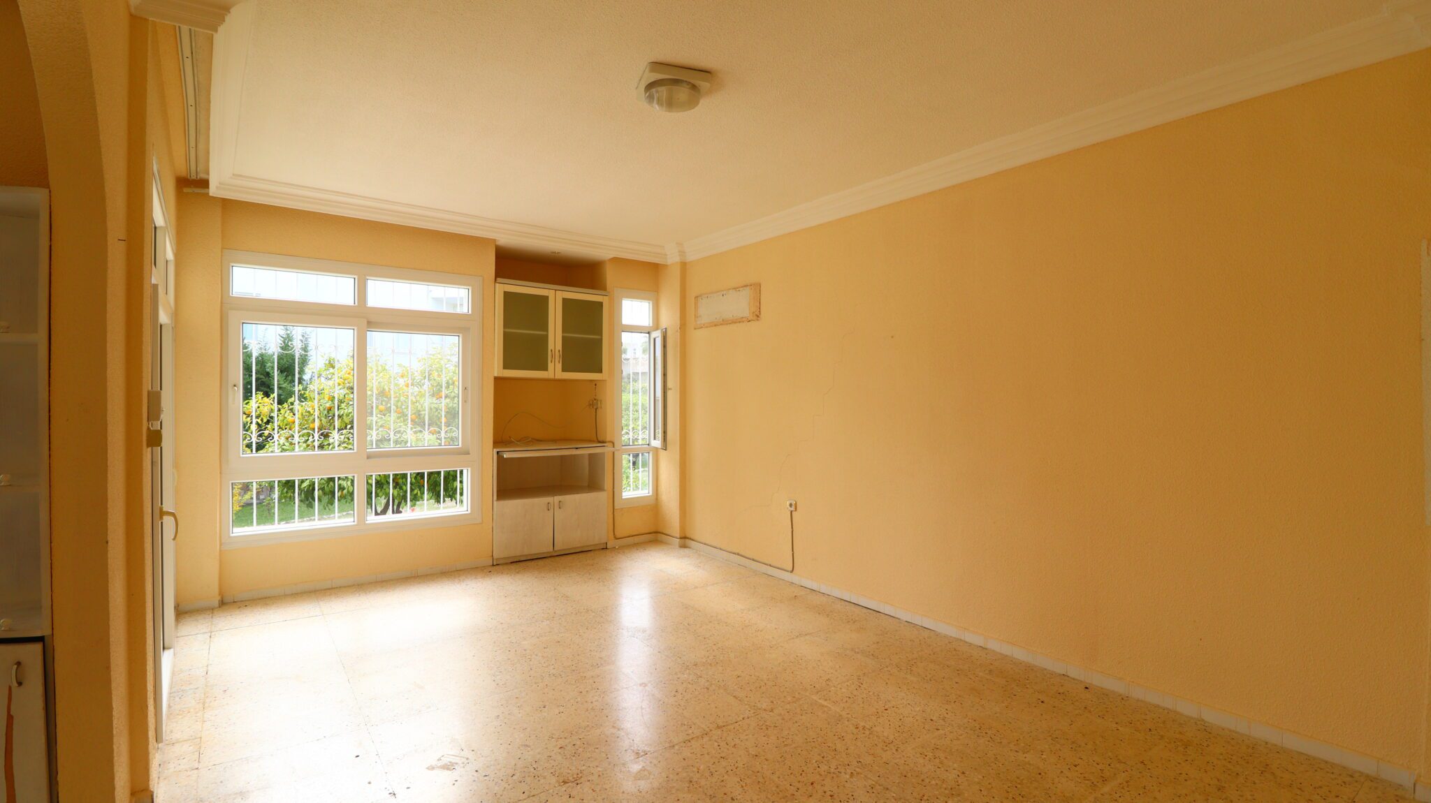 Kumkuyu Altınportakal Satılık Bahçe Katı 3+1 Daire