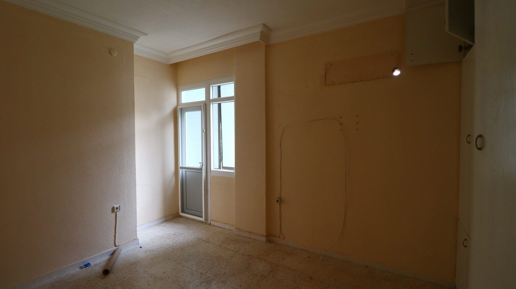 Kumkuyu Altınportakal Satılık Bahçe Katı 3+1 Daire
