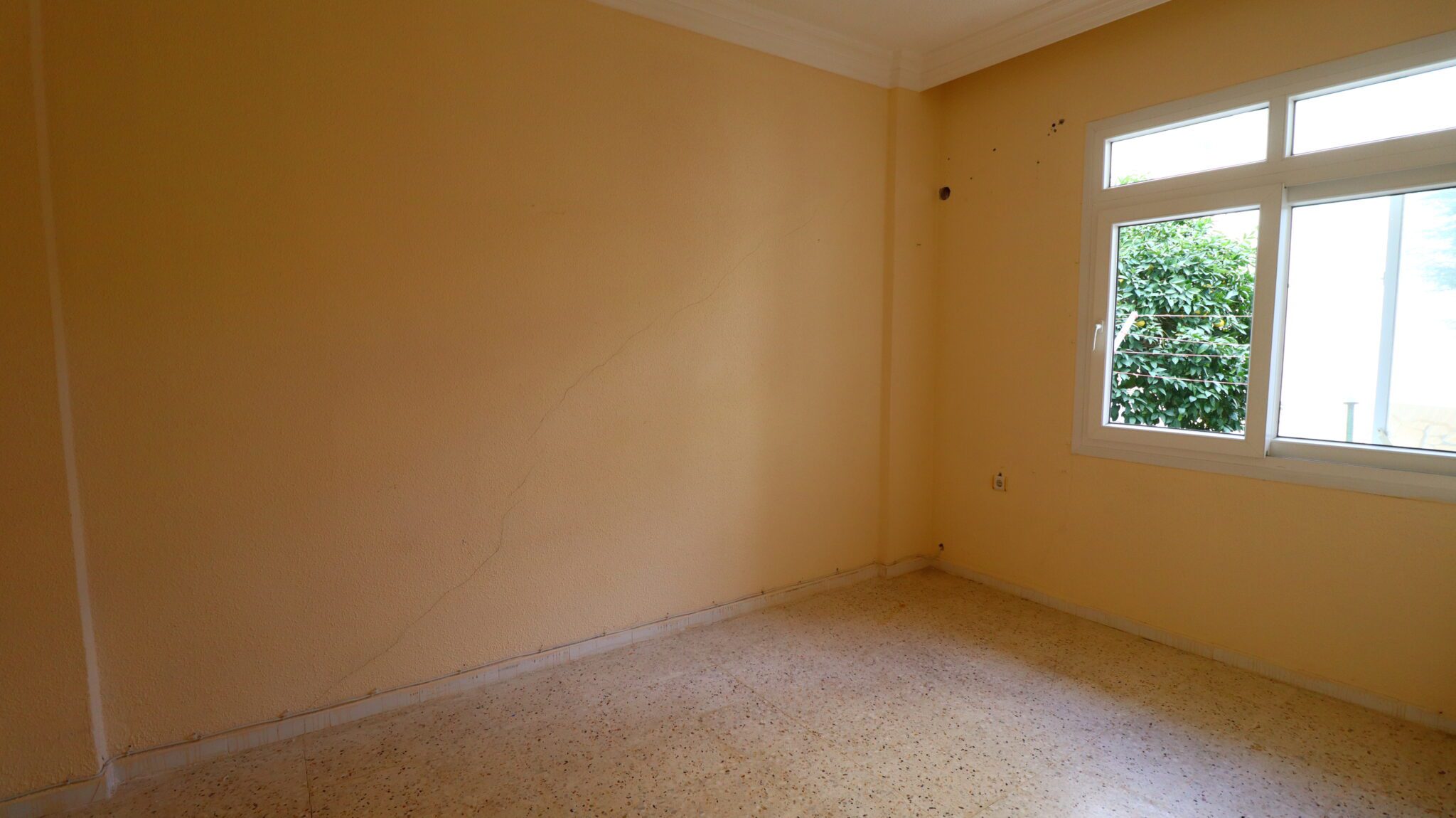 Kumkuyu Altınportakal Satılık Bahçe Katı 3+1 Daire