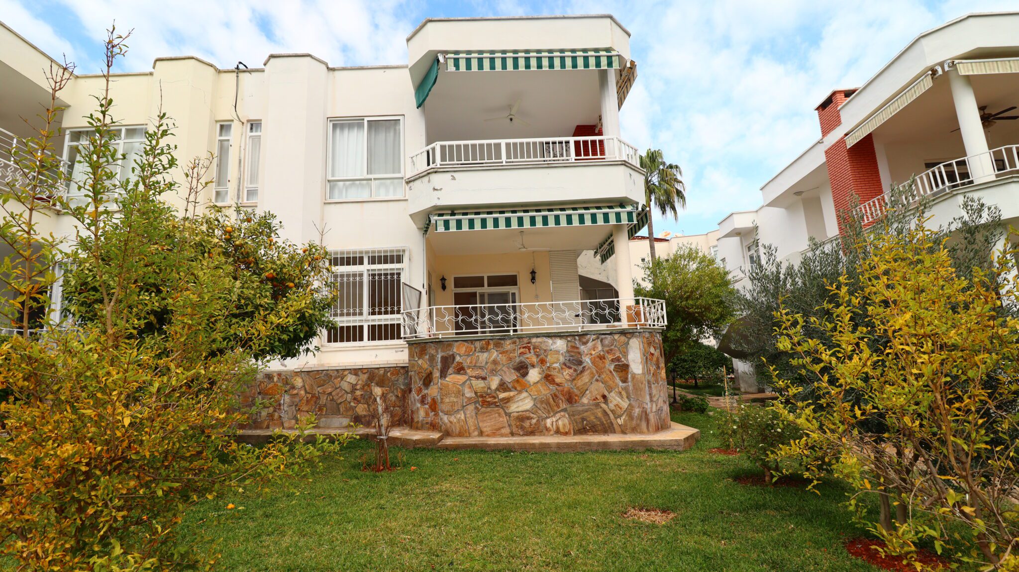 Kumkuyu Altınportakal Satılık Bahçe Katı 3+1 Daire