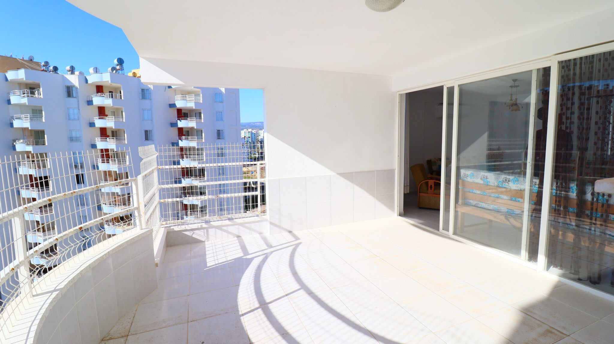 Mersin Erdemli Tömük Dimer Sitesi Denize Sıfır Satılık 3+1 Bakımlı Daire