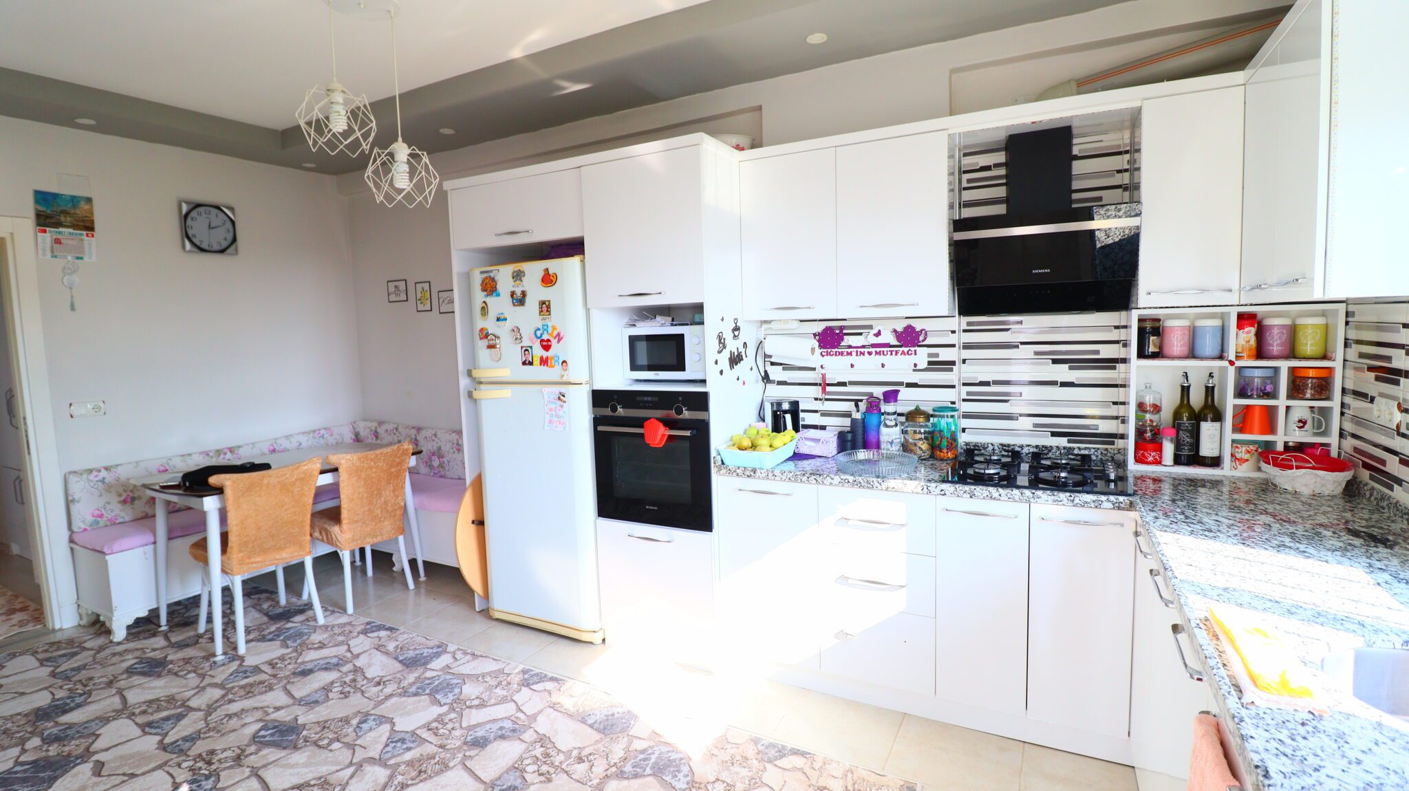 Mersin Erdemli Aşşağı Alata Satılık 3+1 Bakımlı Daire