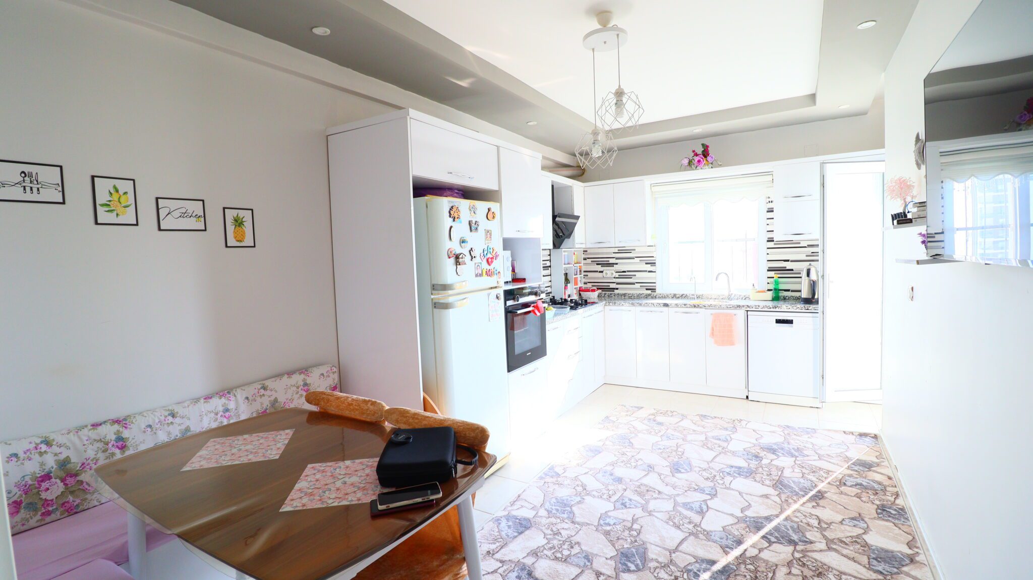 Mersin Erdemli Aşşağı Alata Satılık 3+1 Bakımlı Daire