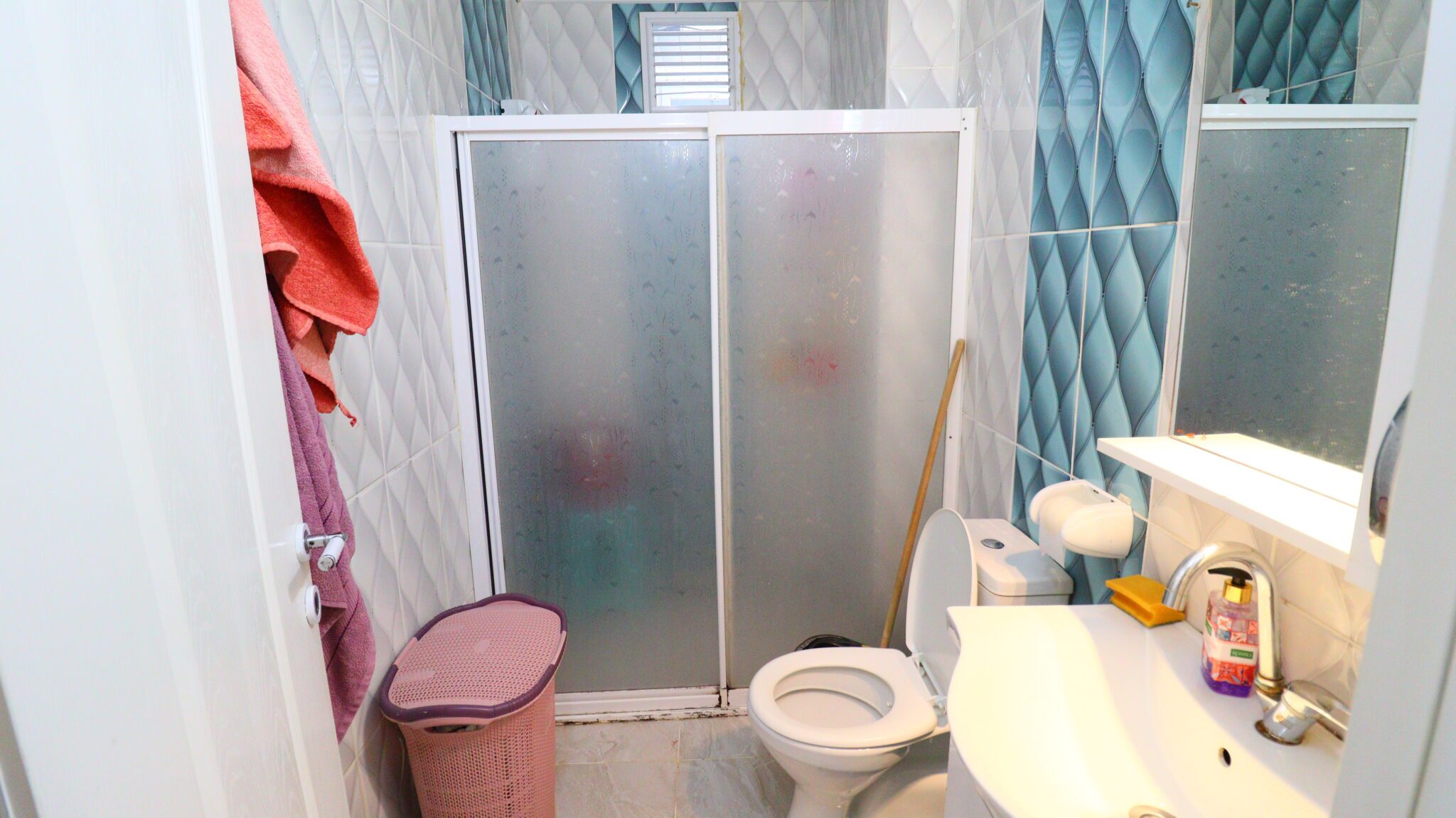 Mersin Erdemli Aşşağı Alata Satılık 3+1 Bakımlı Daire