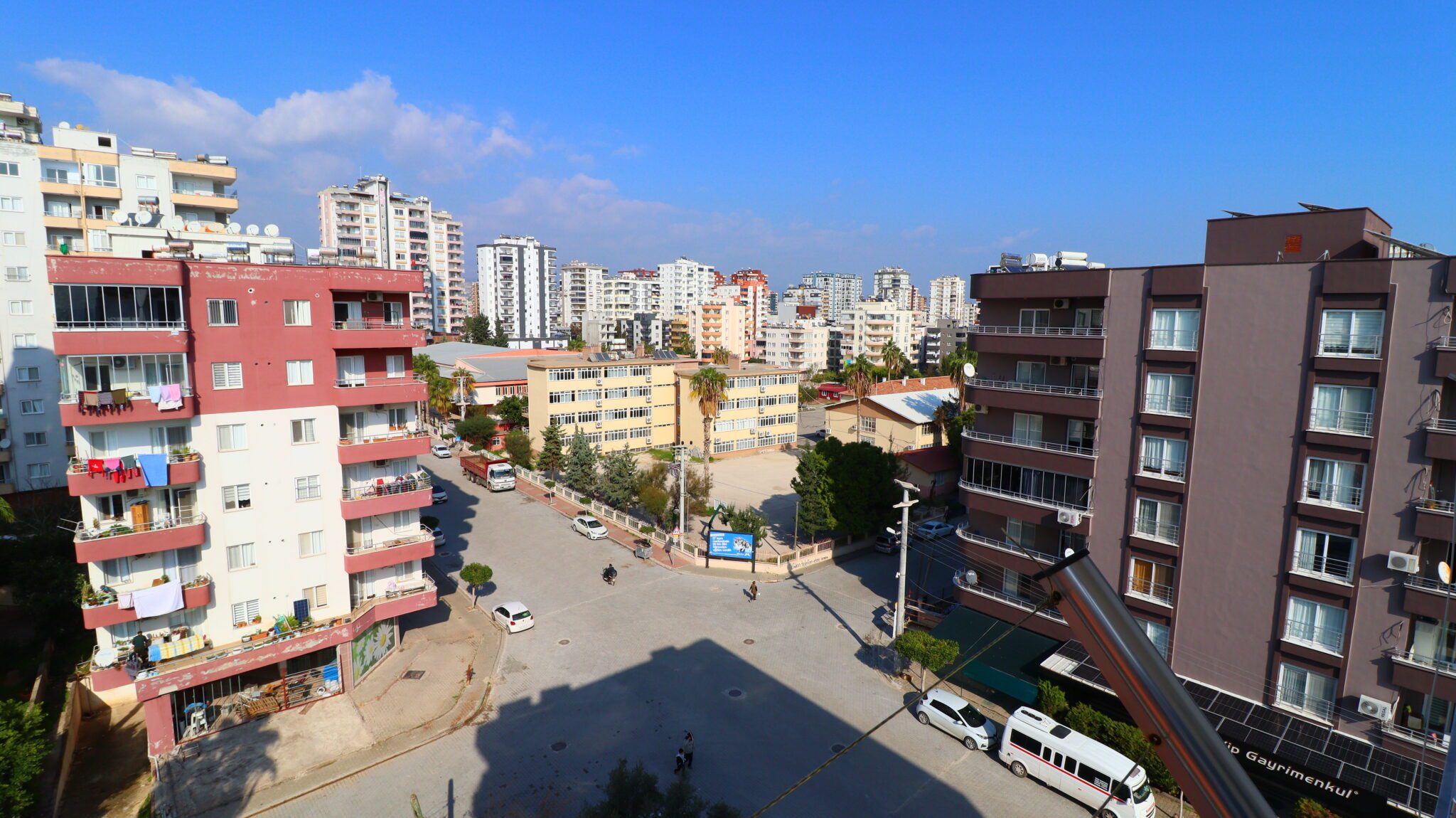 Mersin Erdemli Aşşağı Alata Satılık 3+1 Bakımlı Daire