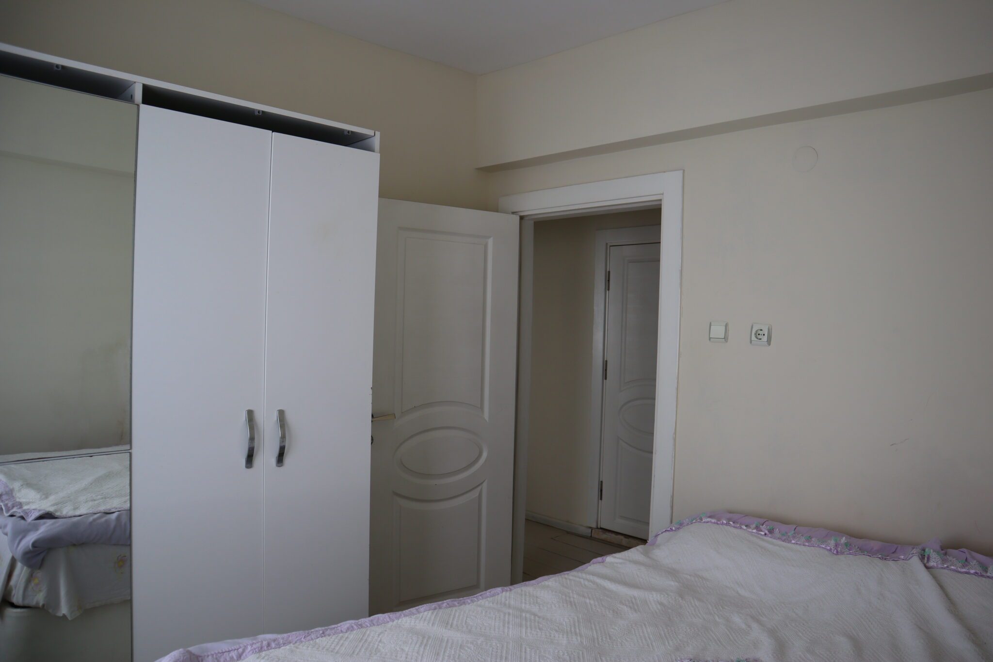 Mersin Erdemli Limonlu Yeşilyurt Tatil Sitesi ‘nde 2+1 Eşyalı Satılık Daire
