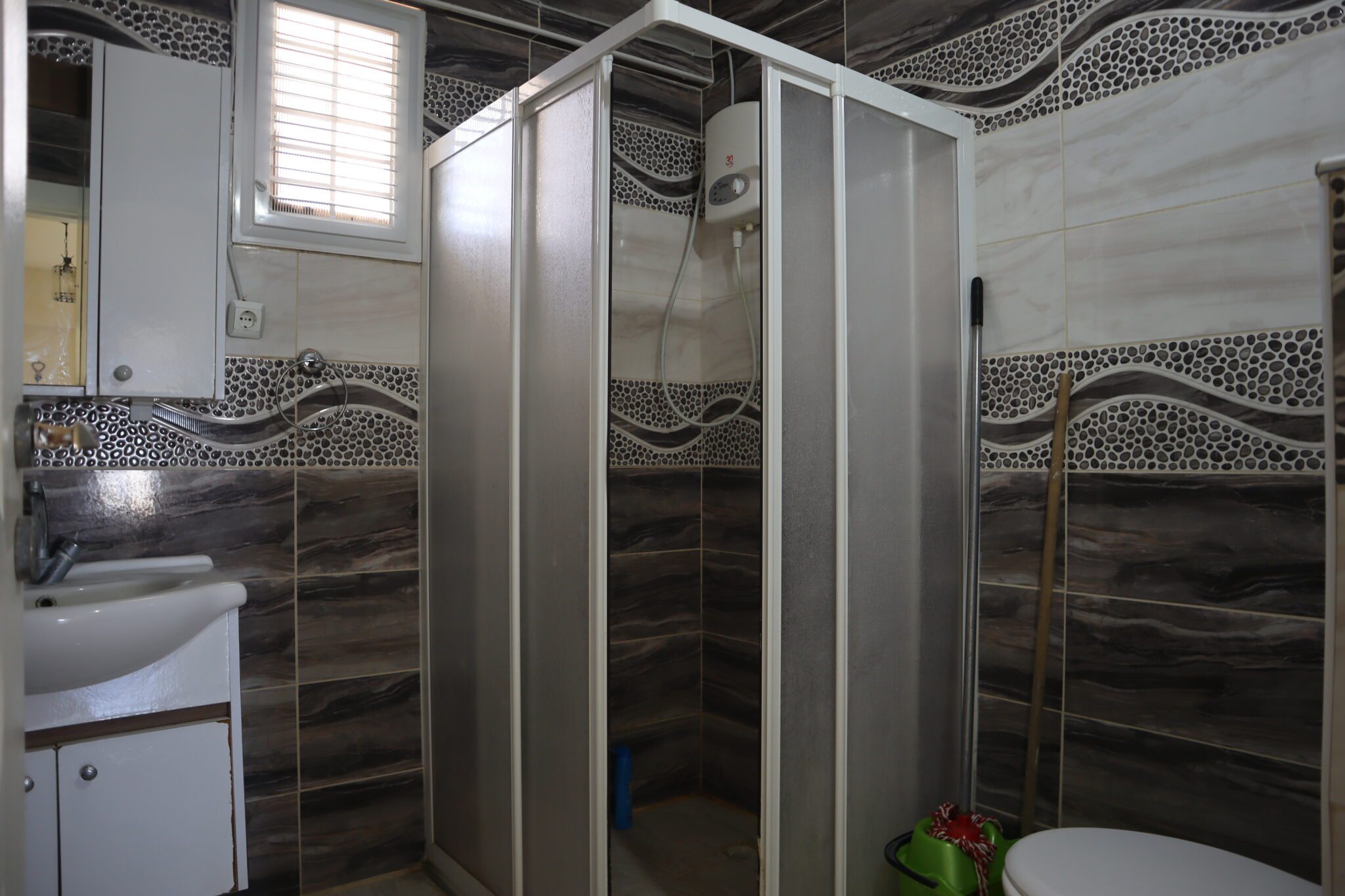 Mersin Erdemli Limonlu Yeşilyurt Tatil Sitesi ‘nde 2+1 Eşyalı Satılık Daire