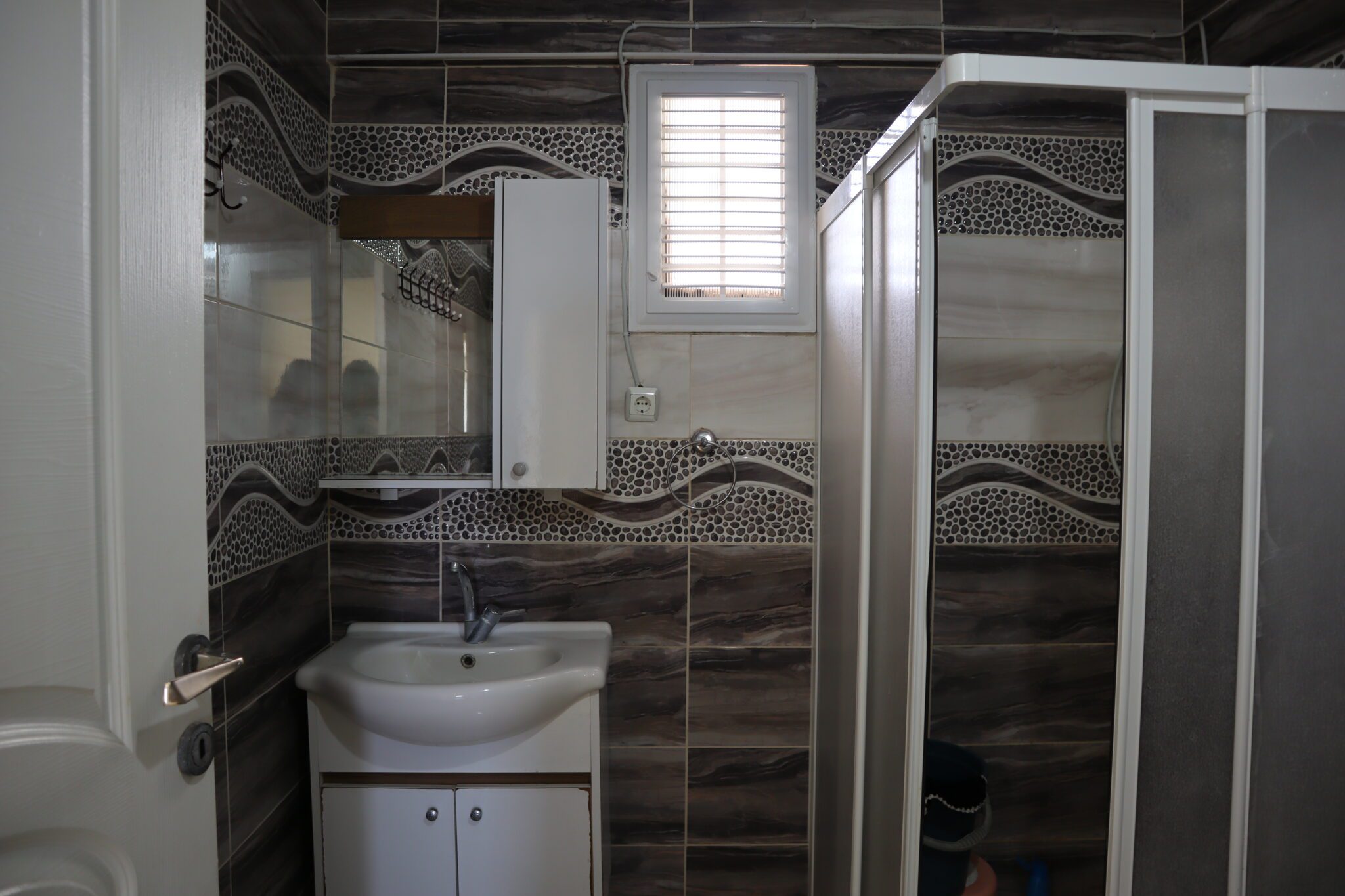 Mersin Erdemli Limonlu Yeşilyurt Tatil Sitesi ‘nde 2+1 Eşyalı Satılık Daire