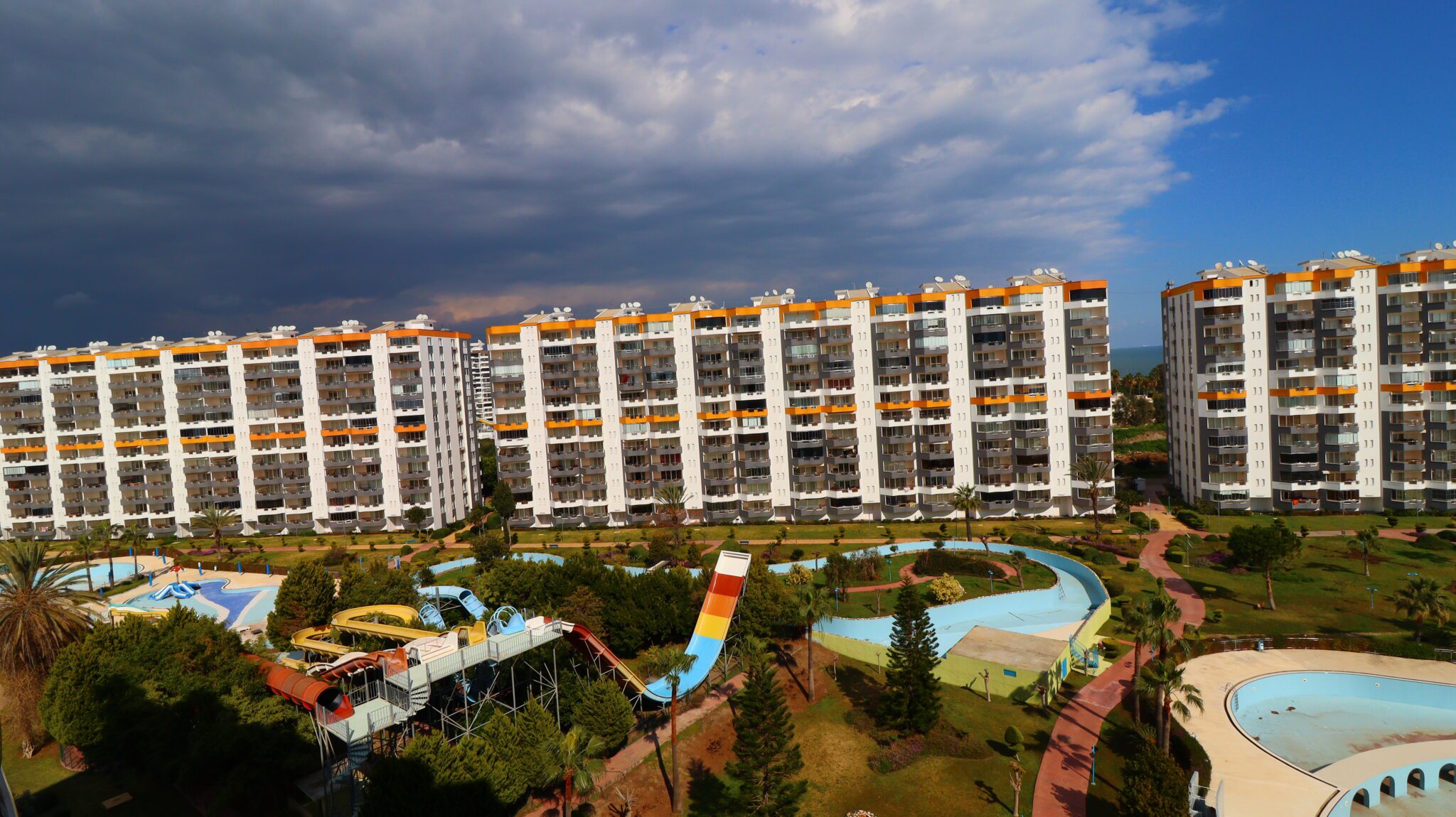 Мерсин Эрдемли Каргыпинари Квинаба Участок 3+1 E Блок Квартира На Продажу