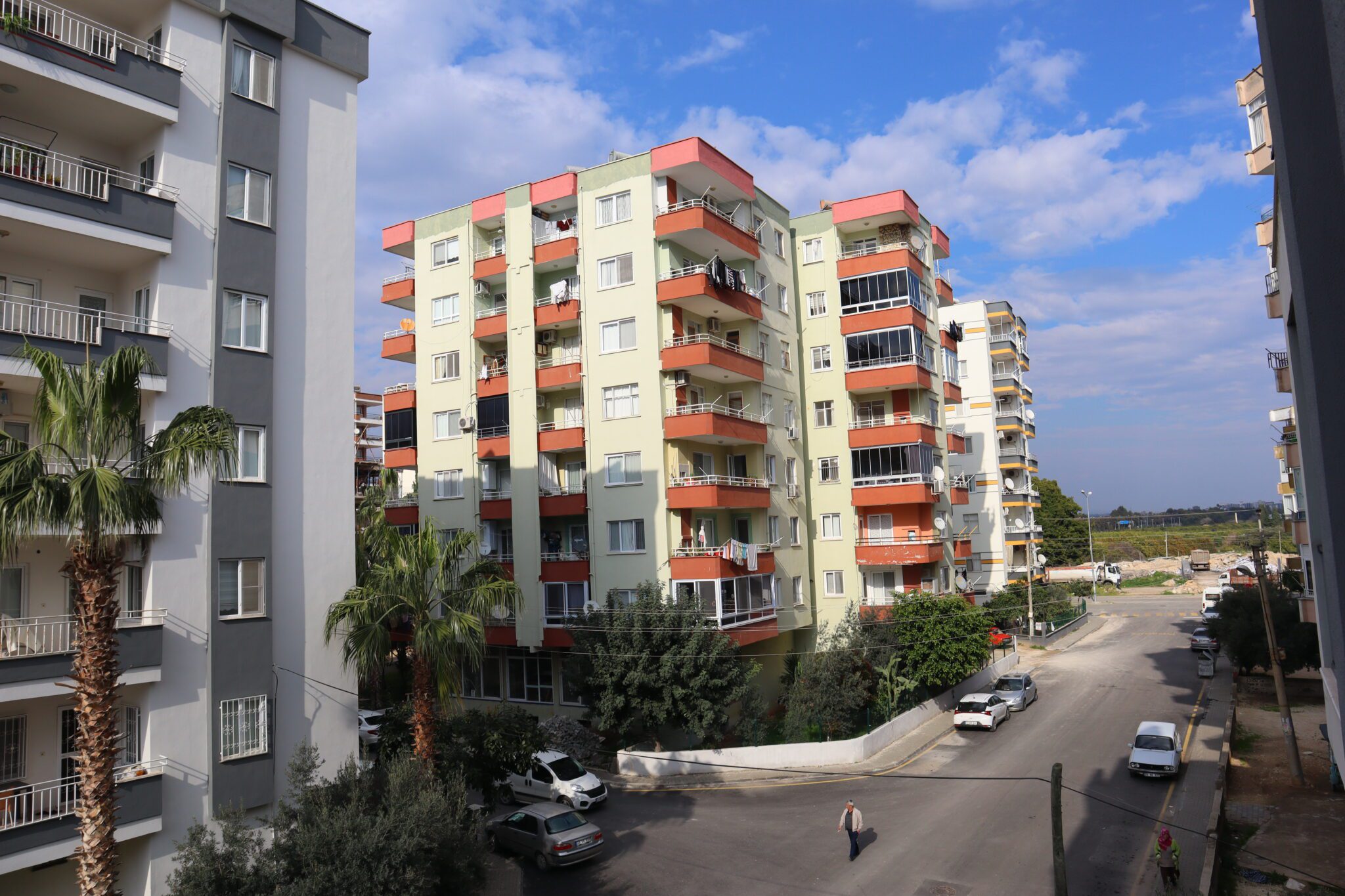 Mersin Erdemli Alata Safir Häuser 3+1 Luxuswohnung zum Verkauf