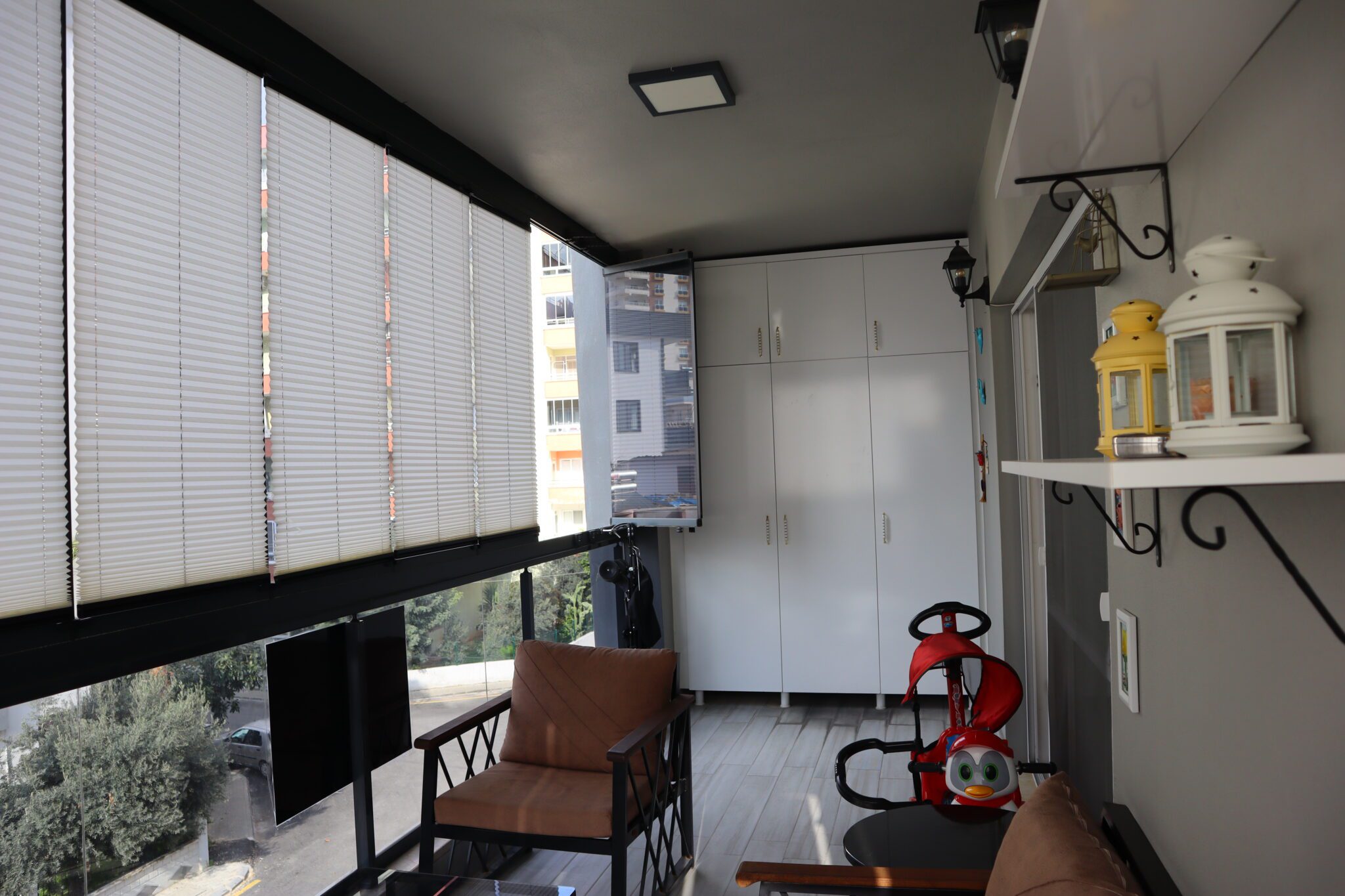 Mersin Erdemli Alata Safir Häuser 3+1 Luxuswohnung zum Verkauf