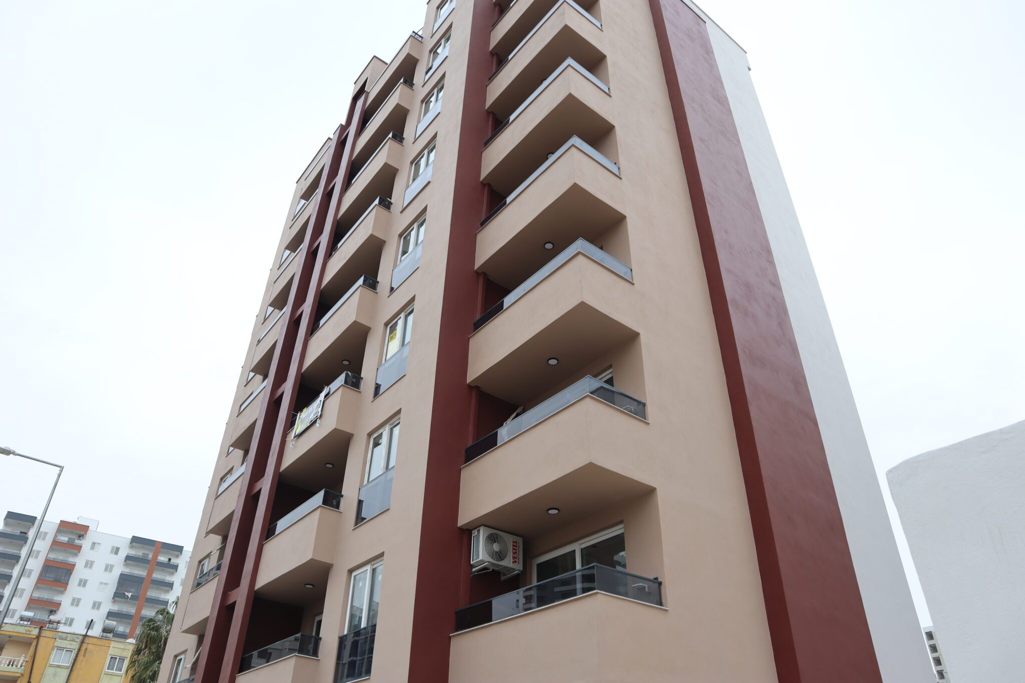 Erschwingliche 1+1-Wohnung zum Verkauf in Mersin Erdemli Arpaçbahşiş