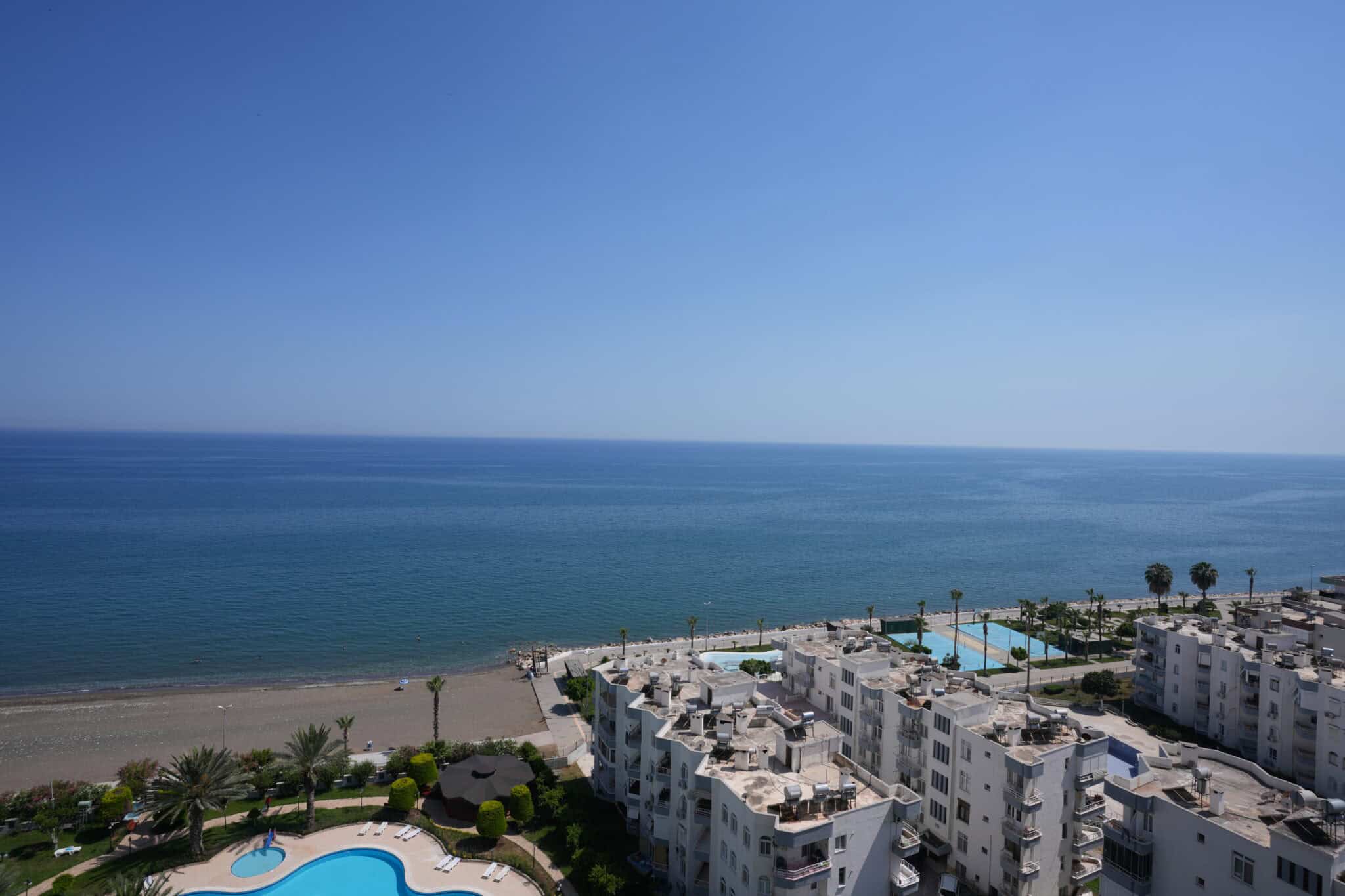 Mersin Erdemli Alatapark Denize Sıfır Satılık 4+1 Daire