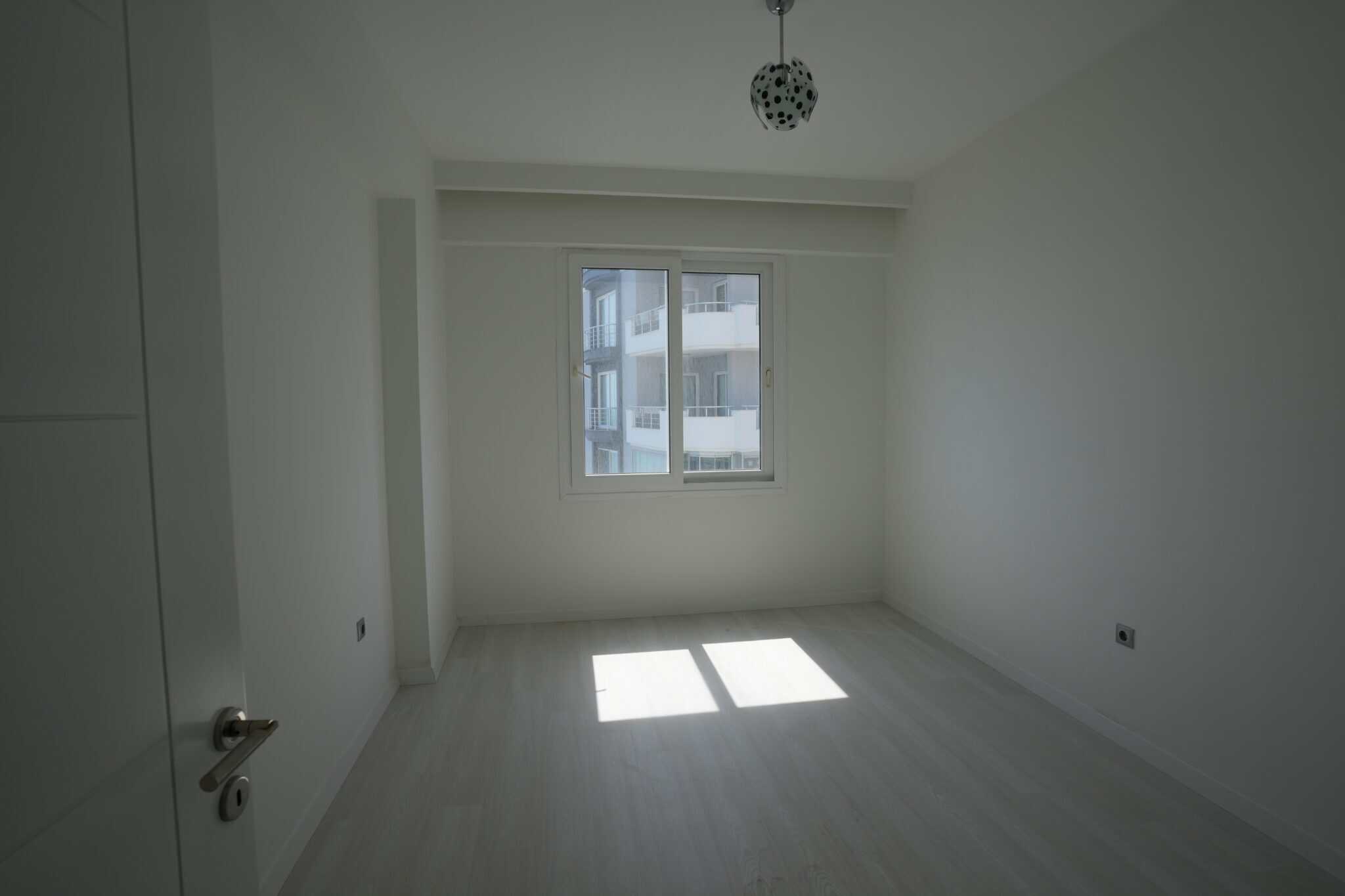 Mersin Erdemli Alatapark Denize Sıfır Satılık 4+1 Daire