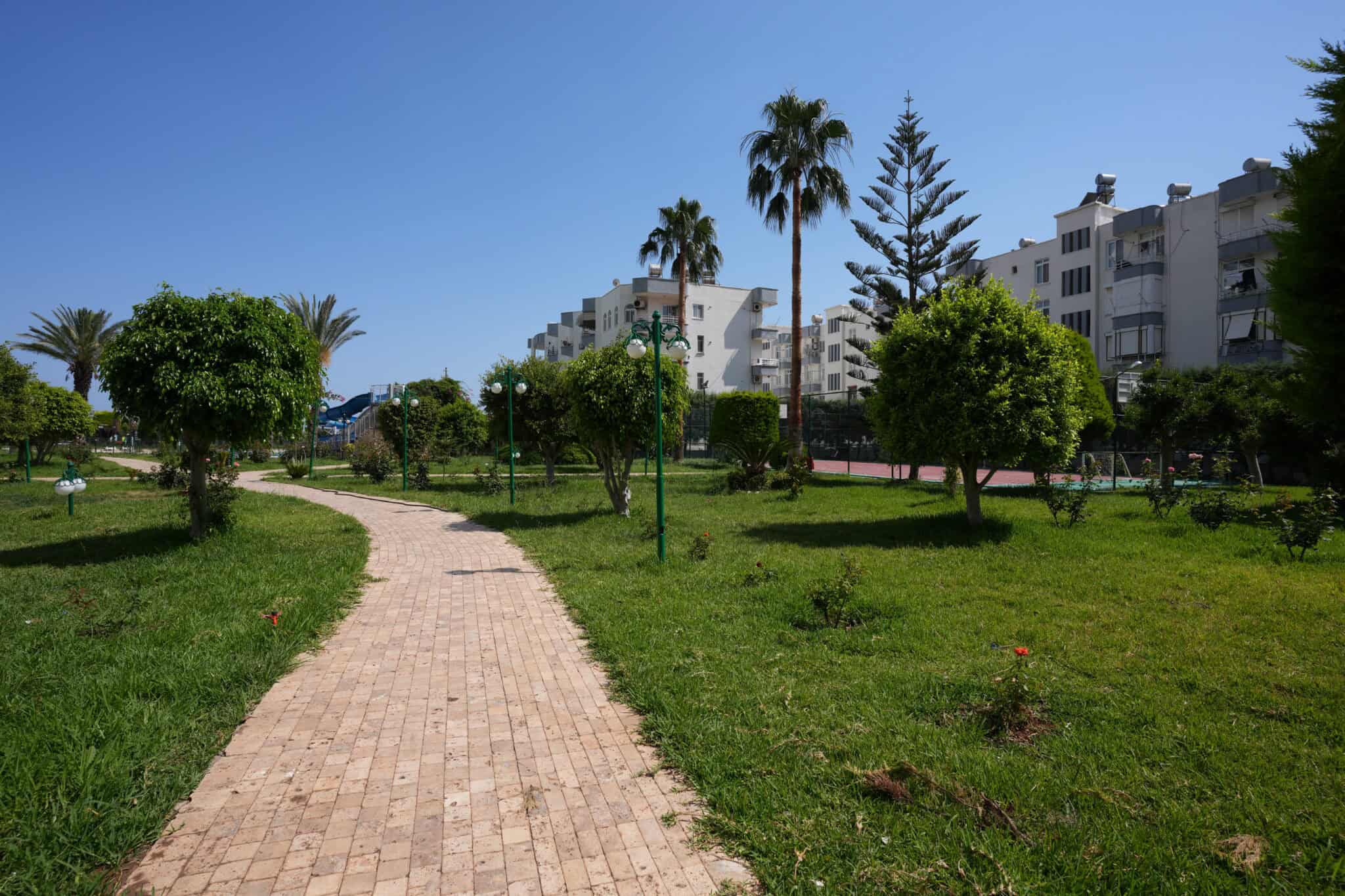 Mersin Erdemli Alatapark Denize Sıfır Satılık 4+1 Daire
