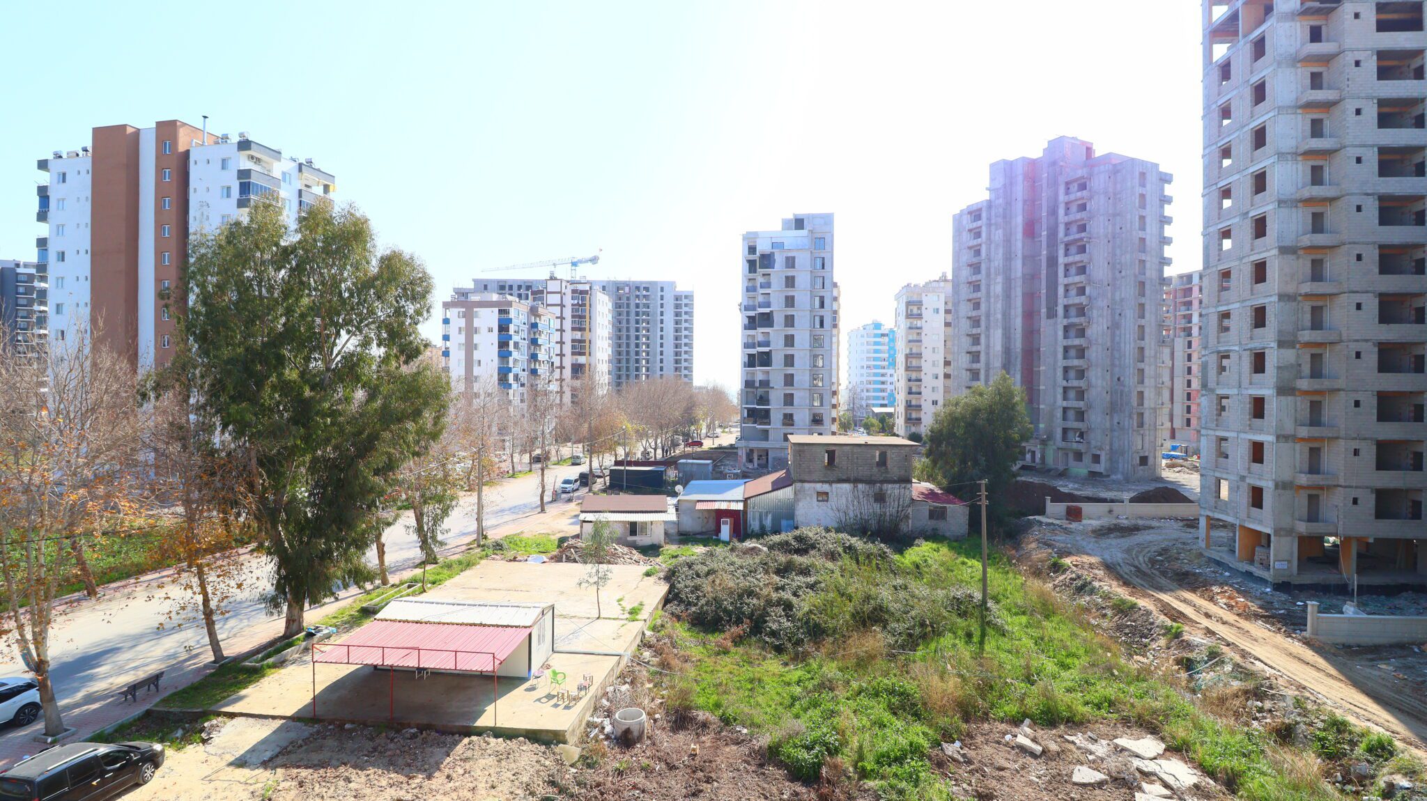 Mersin Erdemli Arpaçbahşiş 200 Meter Entfernung zum Meer 2+1 Wohnung zu verkaufen