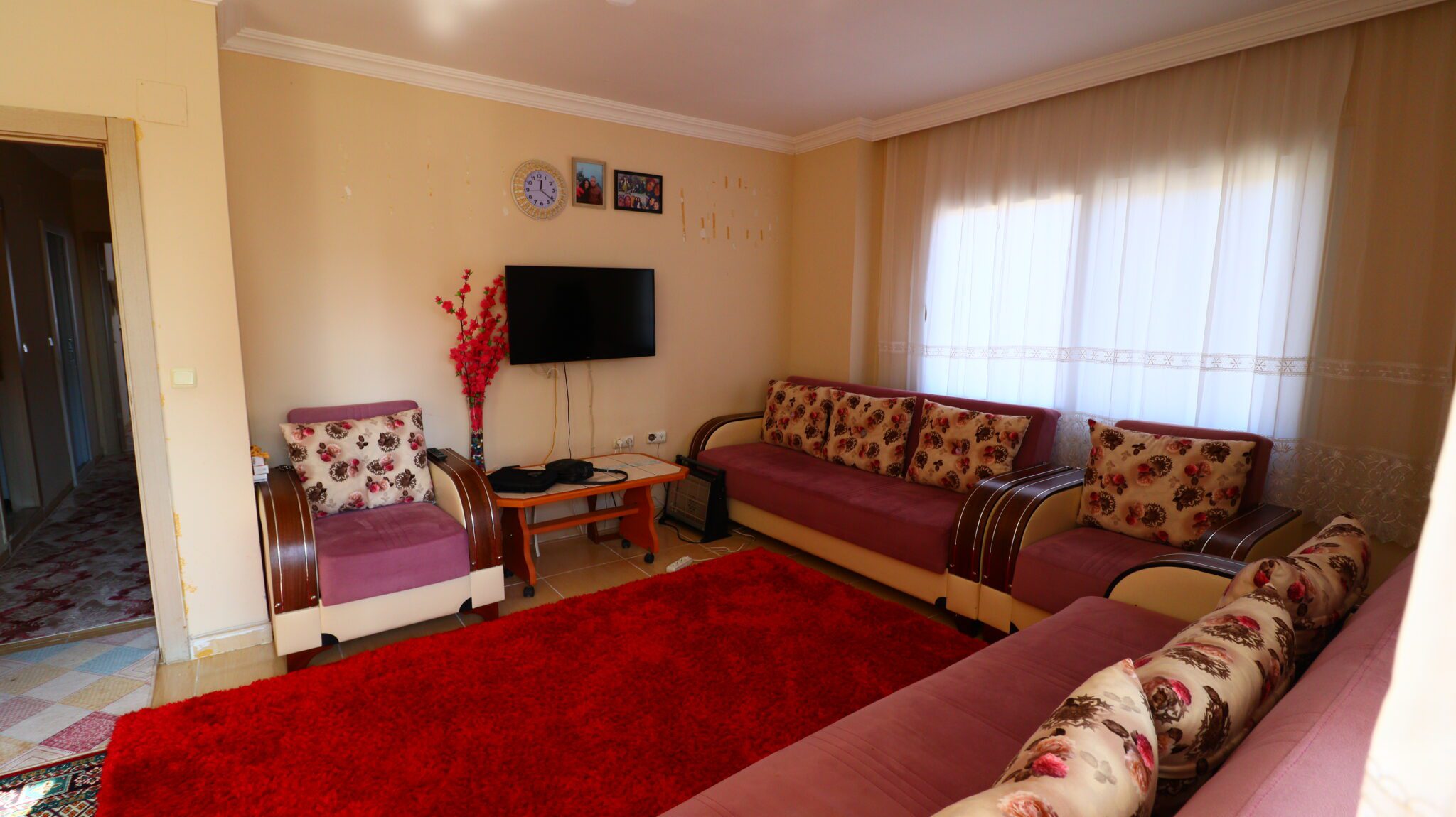 Mersin Erdemli Arpaçbahşiş 200 Meter Entfernung zum Meer 2+1 Wohnung zu verkaufen